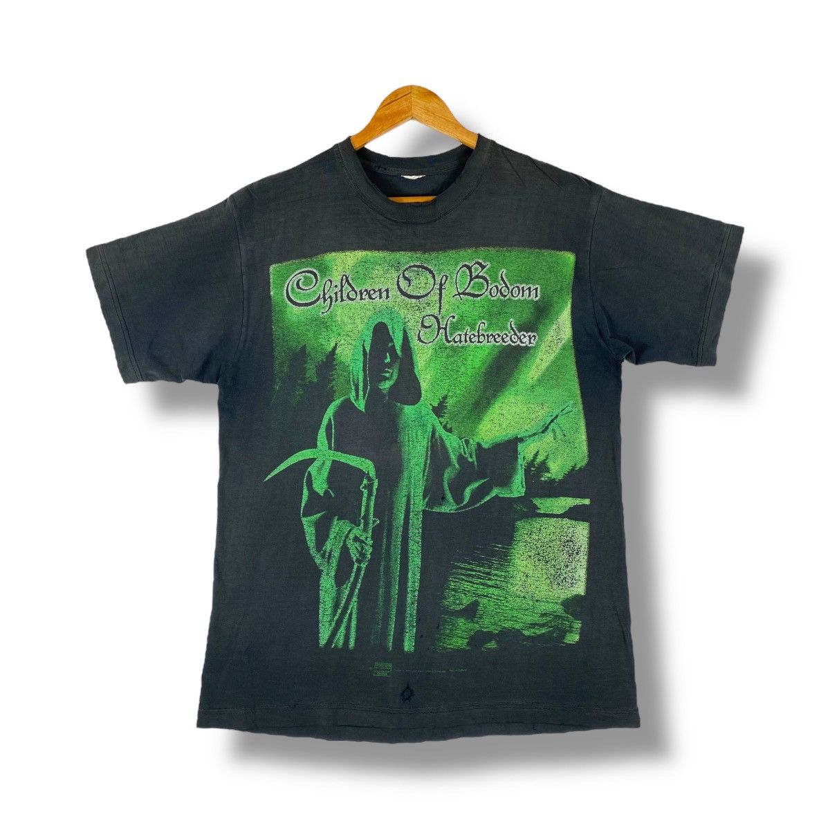 Band Tees Vintage 90's CHILDREN OF BODOM Hatebreeder Distressed Tee Size US M / EU 48-50 / 2 - 1 Thumbnail