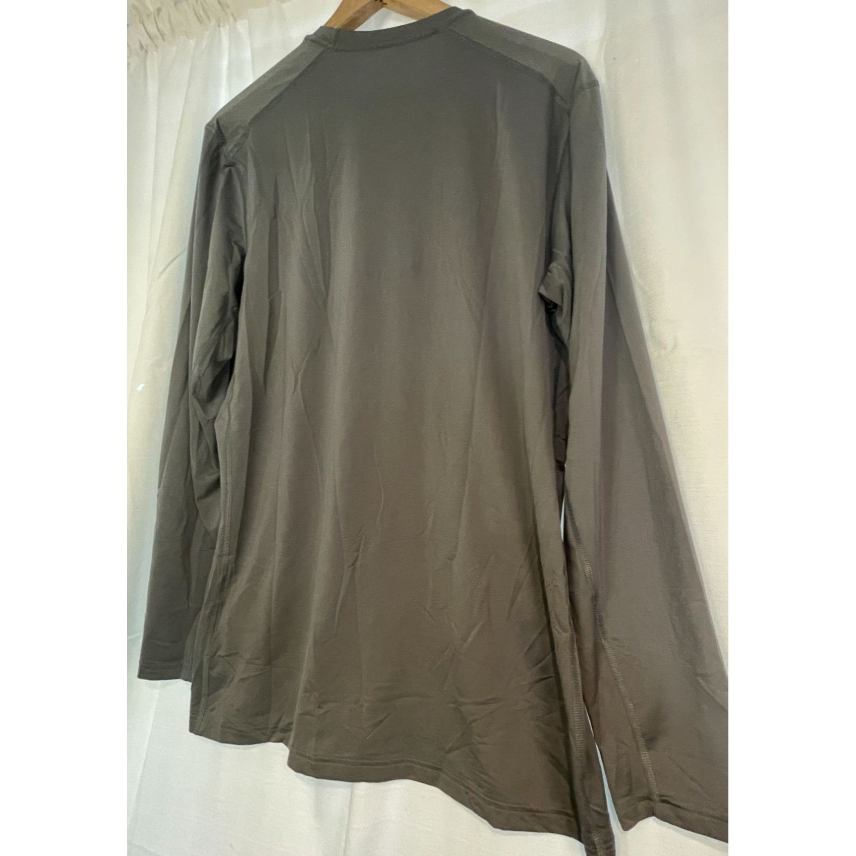 Nike TM7041- Nike Dri‑FIT Men’s Large Long Sleeve Training Shirt Size US L / EU 52-54 / 3 - 9 Thumbnail