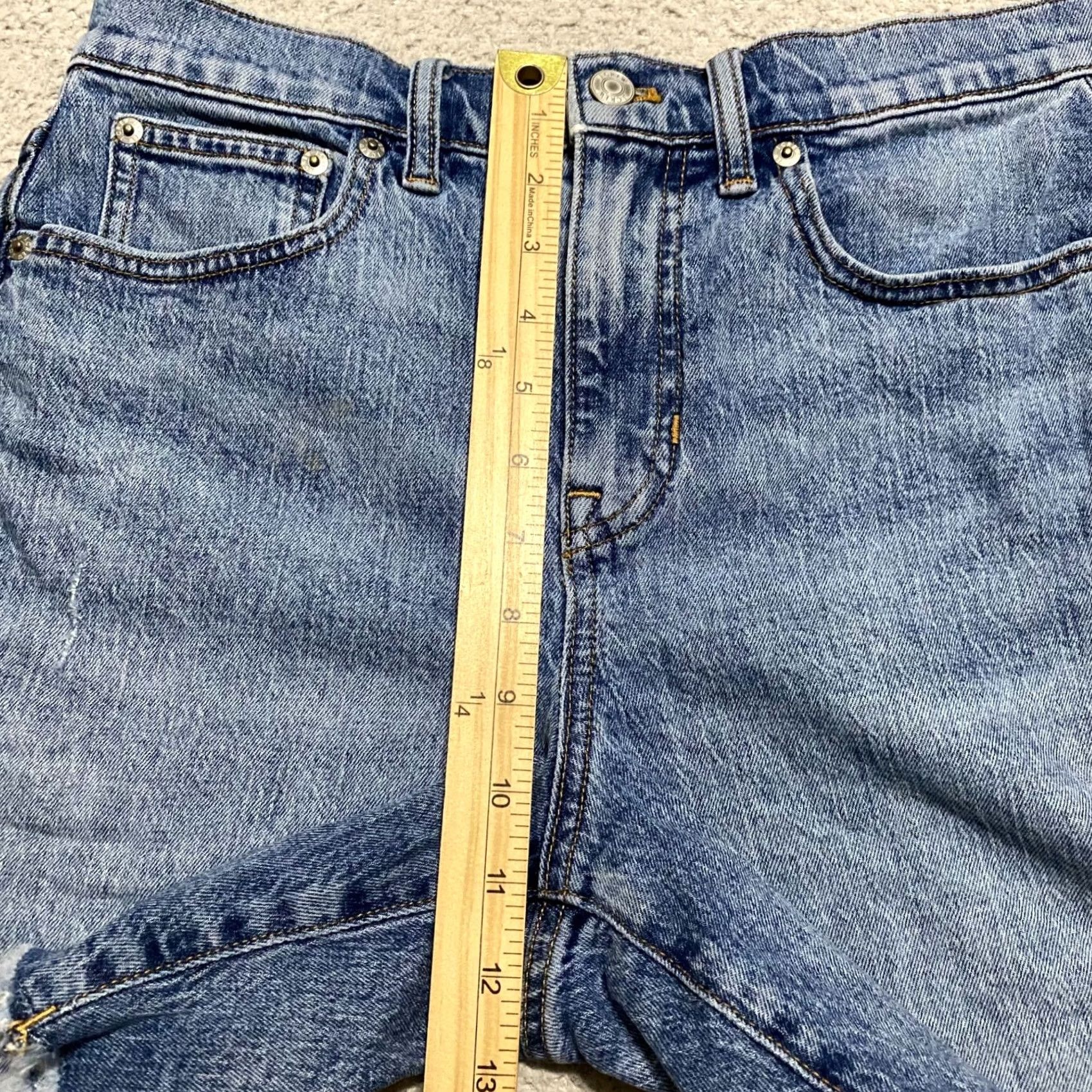 J.Crew J. Crew Jeans Short Blue Denim Cut-Off Distressed Medium Wash High Rise 27 Womens Regular 5-Pocket Design Cotton Spandex Boys? Size 27" / US 4 / IT 40 - 6 Thumbnail