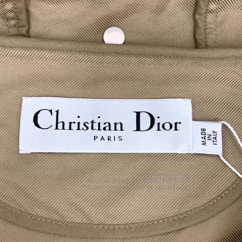 Dior Dior Brown logo little bee embroidery hooded windbreaker l Size S / US 4 / IT 40 - 7 Thumbnail