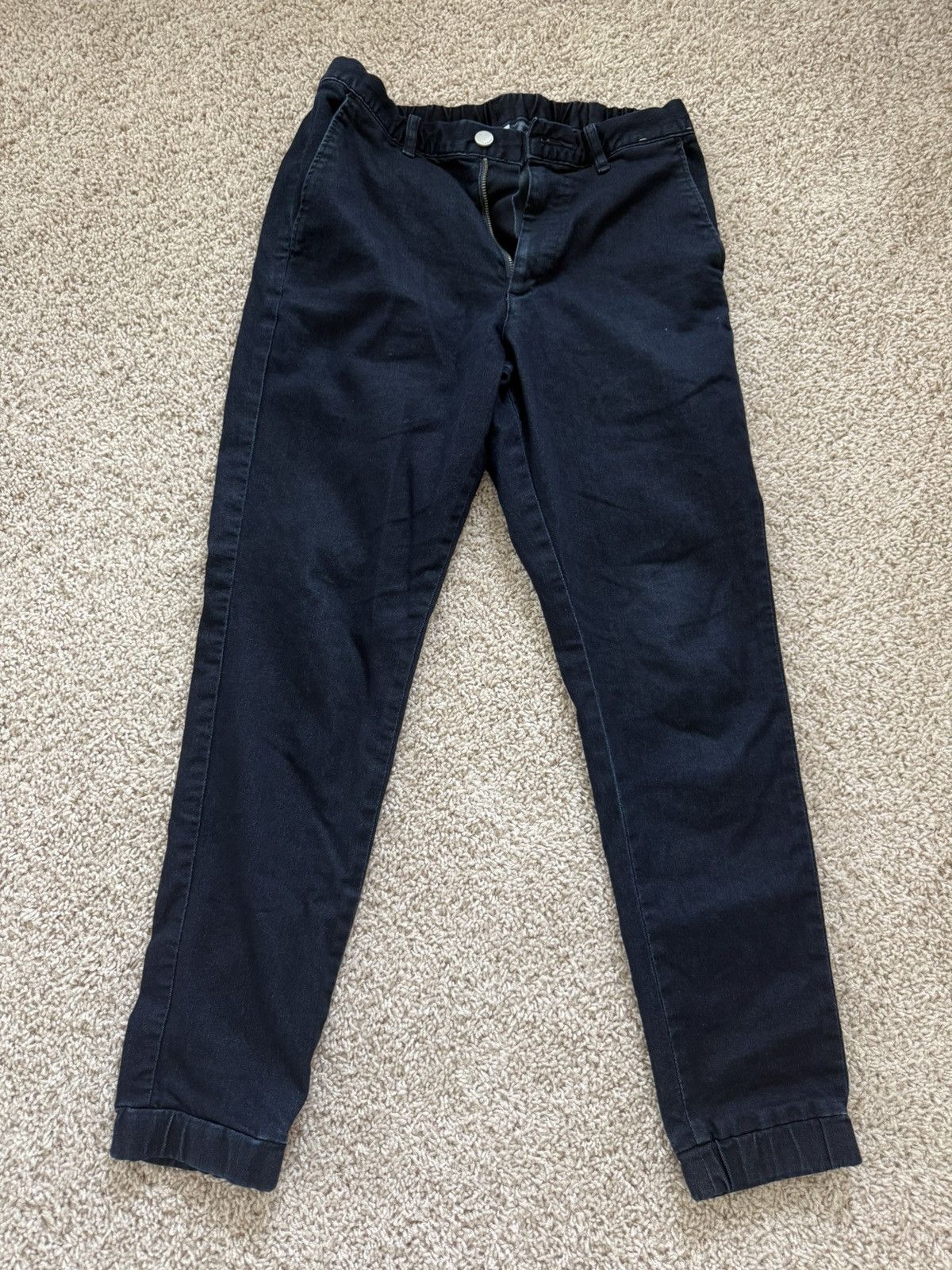 Uniqlo Denim Flex Joggers Size US 29 - 1 Thumbnail