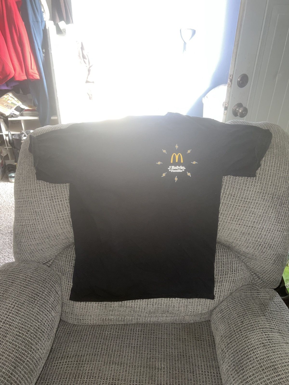 J Balvin McDonald’s Crew J Balvin Familia Tee Size US L / EU 52-54 / 3 - 1 Thumbnail