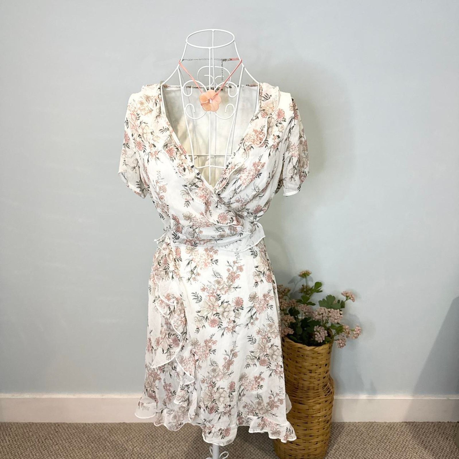 Other fairy vintage y2k white & pink floral midi ruffle sundress Size XS / US 0-2 / IT 36-38 - 2 Thumbnail