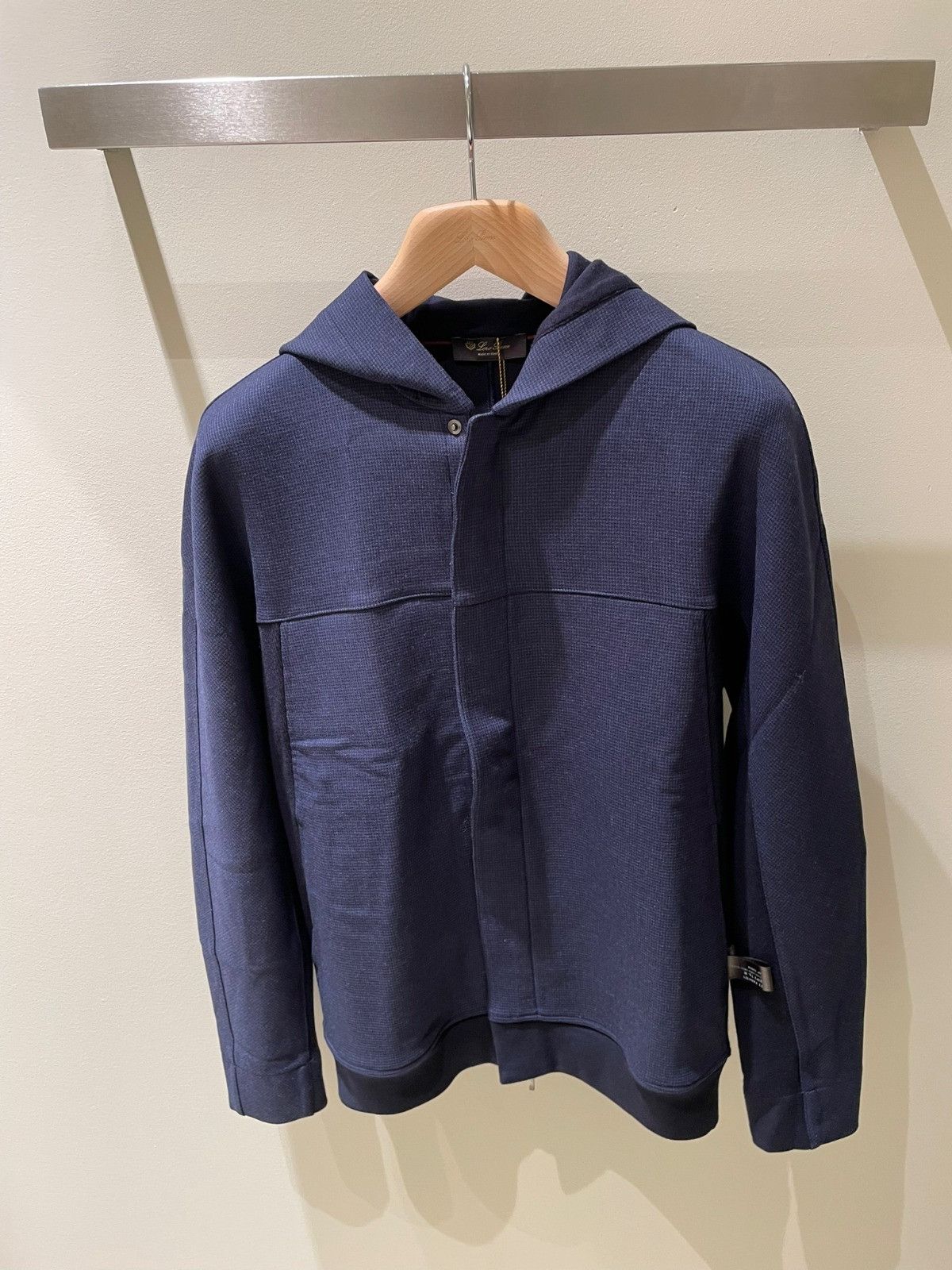 Loro Piana o1srvl11e1224 Leisure Hooded Bomber Jacket in Navy Blue Size US L / EU 52-54 / 3 - 1 Thumbnail