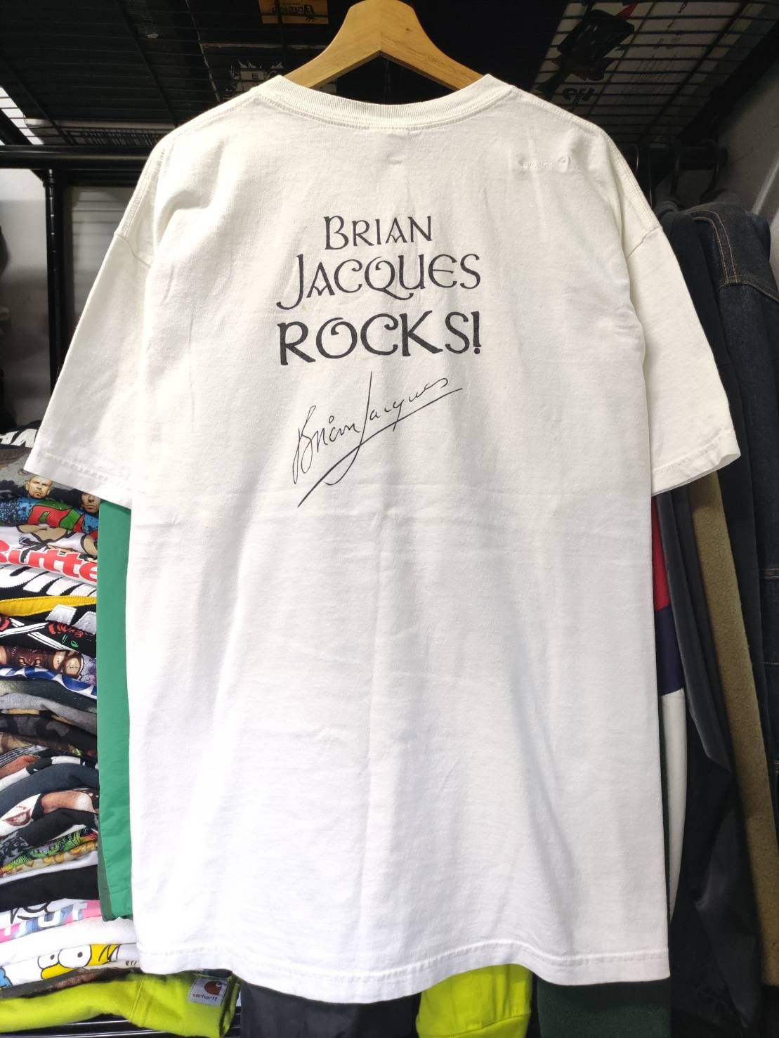 Sci-Fi Fantasy Vtg 00's The Angel's Command novel by Brian Jacques T-Shirt Size US XL / EU 56 / 4 - 2 Thumbnail