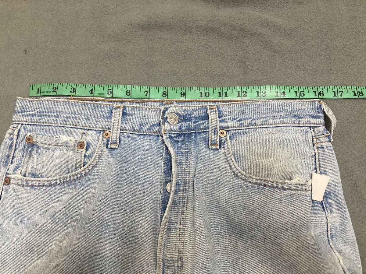 Levi's Vintage 90’s Levis 501 jeans Made in USA Size US 33 - 7 Thumbnail