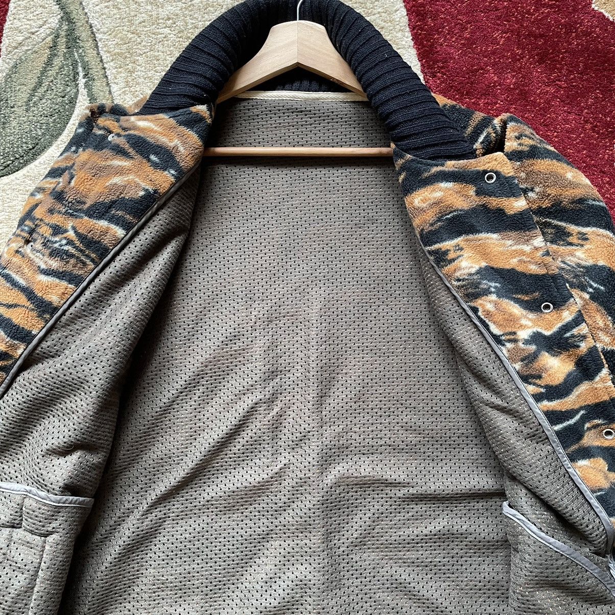 Johnbull × Vintage Vintage John Bull Tiger Stripe Camo Windproof Jacket Size US L / EU 52-54 / 3 - 4 Thumbnail