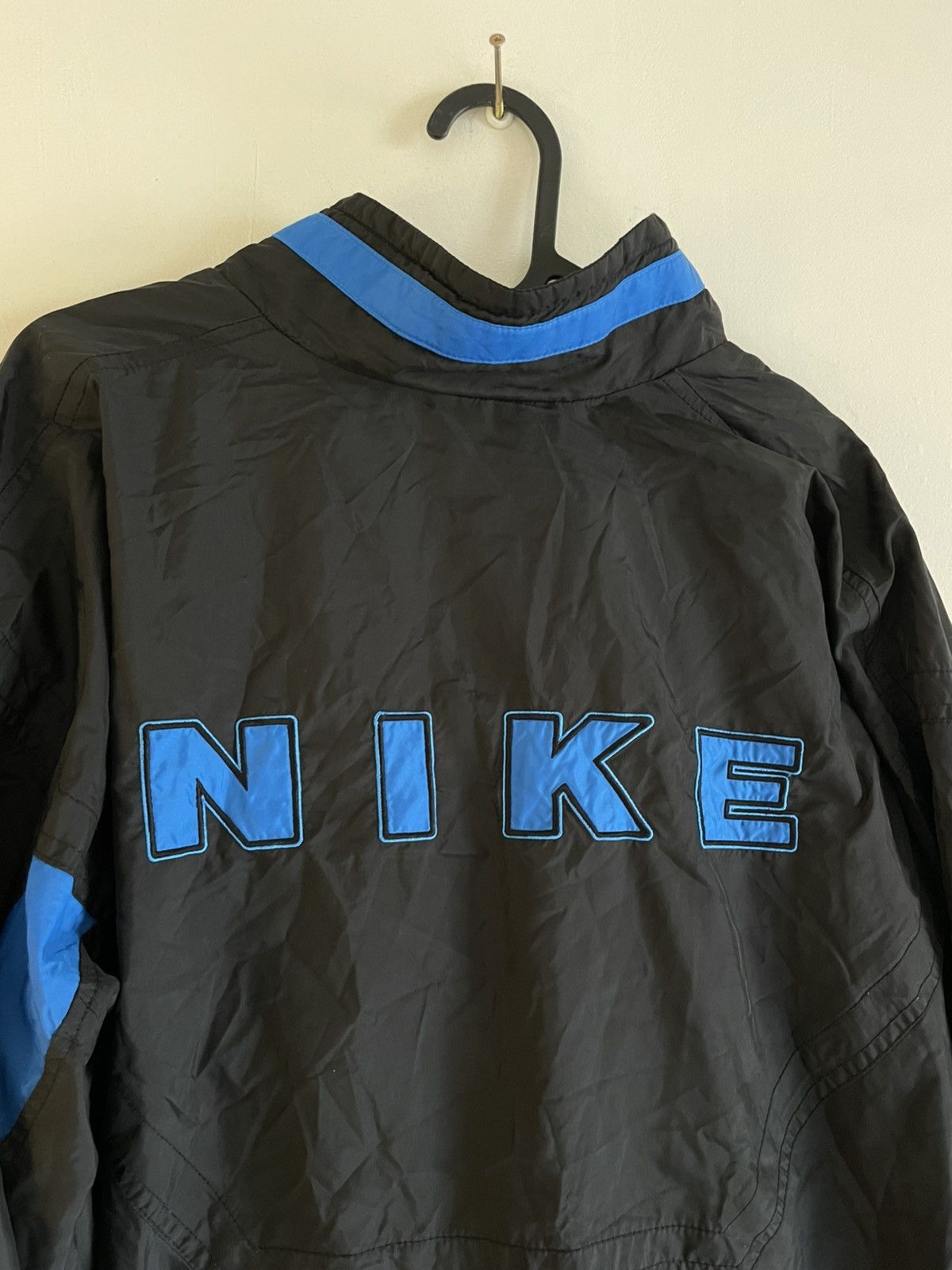 Nike Vintage Nike Tracksuit Jacket And Pants 90s Swoosh Y2K Size US M / EU 48-50 / 2 - 4 Thumbnail
