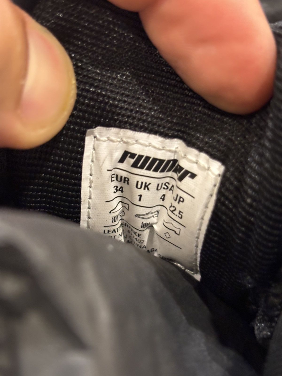 Balenciaga Balenciaga Runner Triple Black Size US 4 / IT 34 - 6 Thumbnail