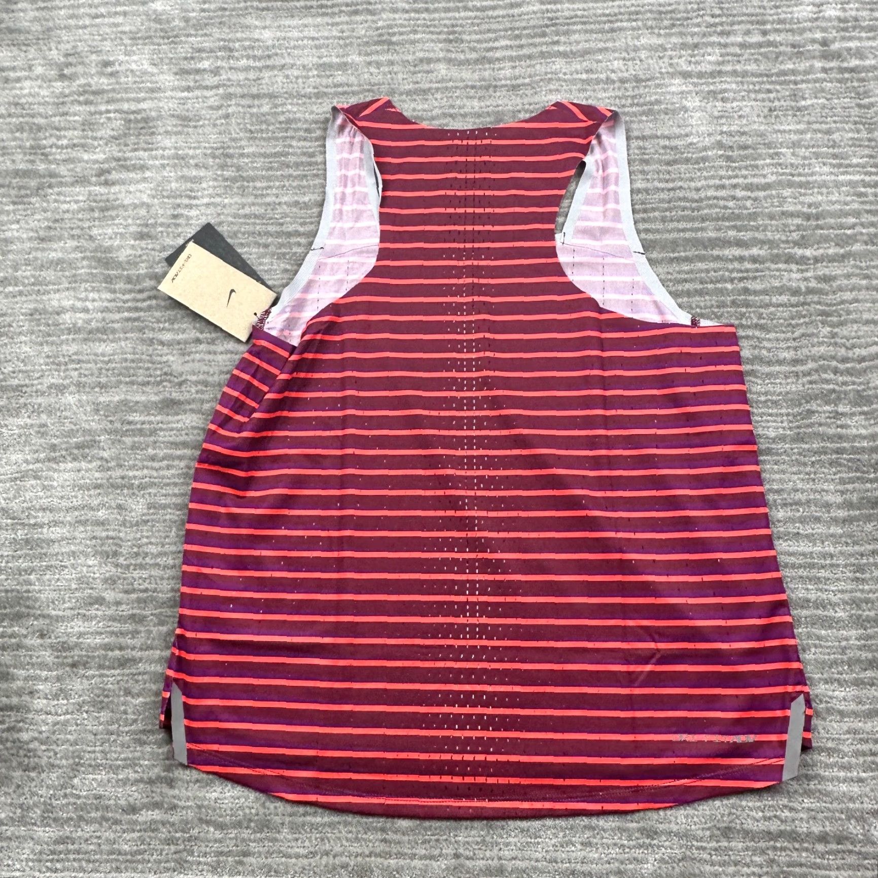 Nike Nike Dri-FIT Tank Womens Medium Red Striped Running Singlet Sleeveless Pullover Quick Dry Breathable Moisture Wicking Sportswear Size M / US 6-8 / IT 42-44 - 2 Thumbnail