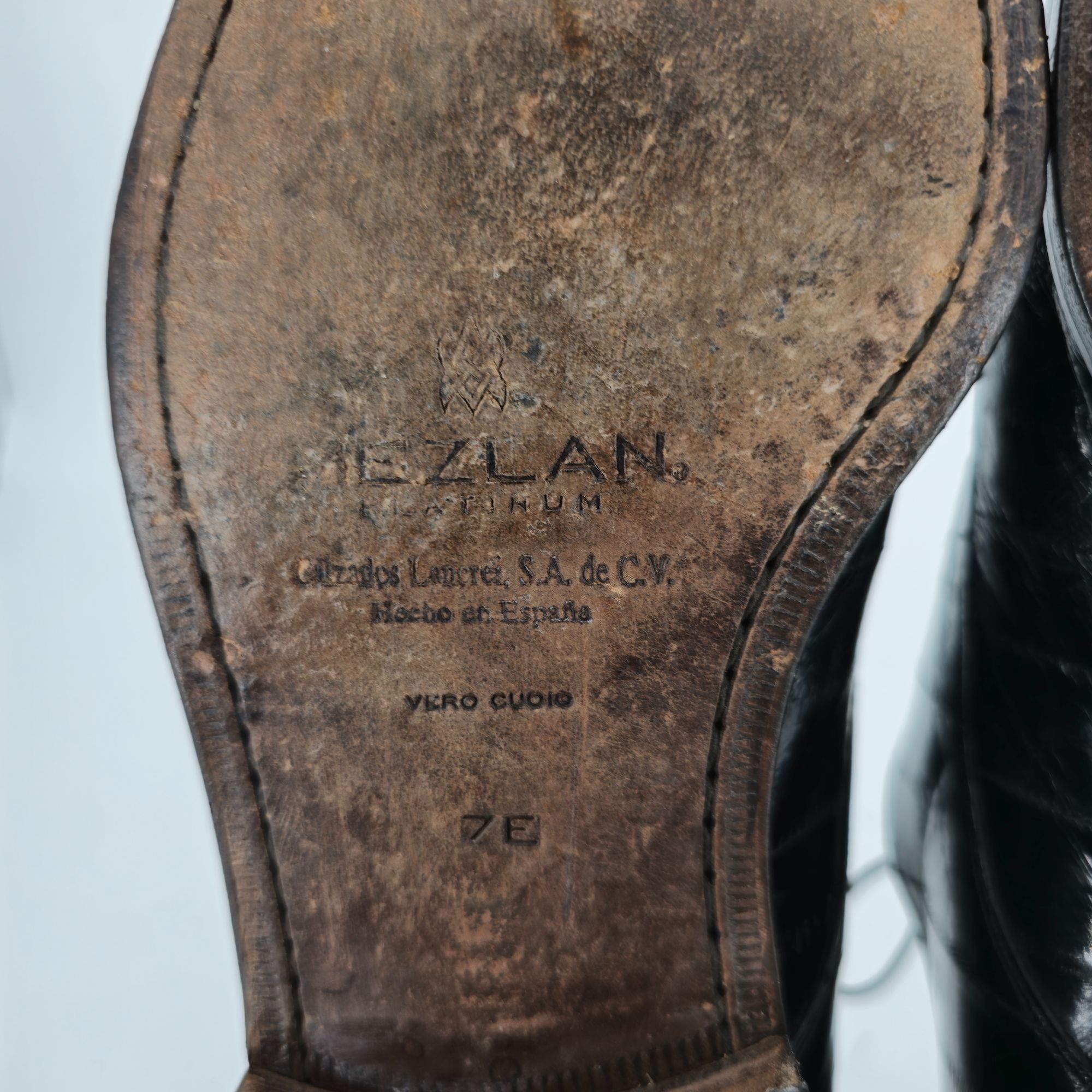 Mezlan Vintage Mezlan Platinum Exotic Eel Skin Men's Size 7E Black Size US 7 / EU 40 - 11 Thumbnail