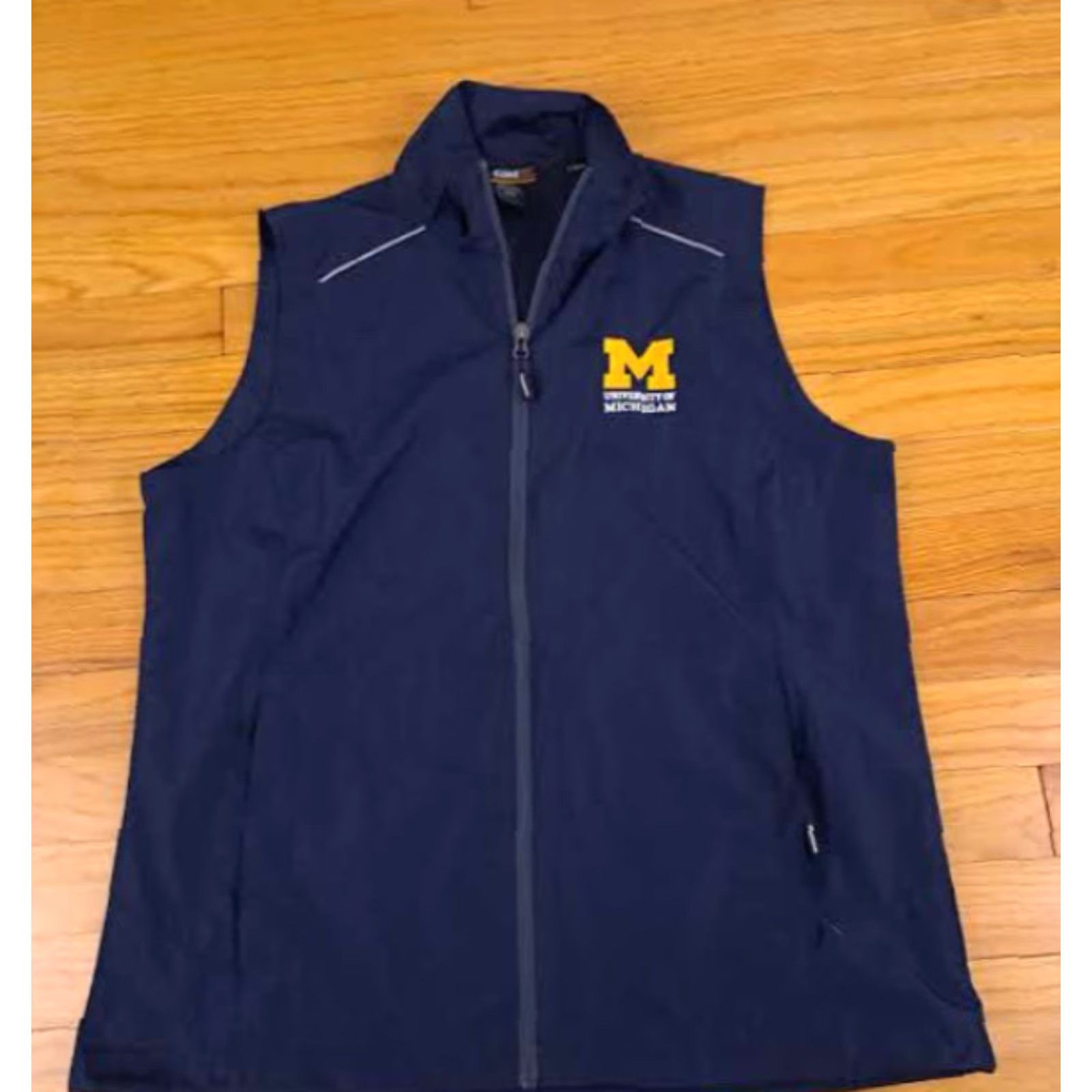 Vintage Michigan University Ladies Embroidered Full Zip Nylon Vest Reflective Medium Size M / US 6-8 / IT 42-44 - 4 Thumbnail