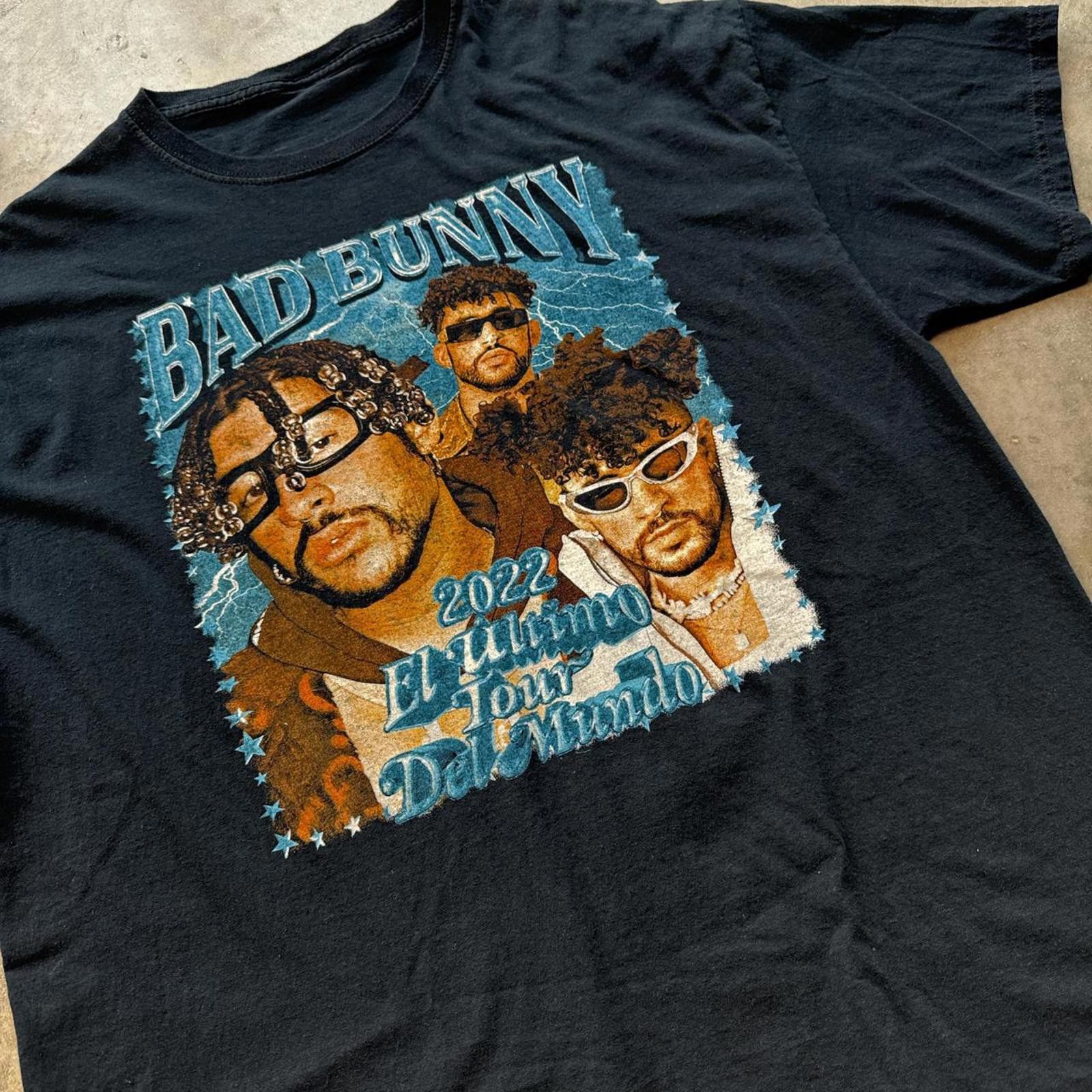 Other Bad Bunny 2022 "El Ultimo Tour Del Mundo" Tour T-Shirt Size US L / EU 52-54 / 3 - 3 Thumbnail