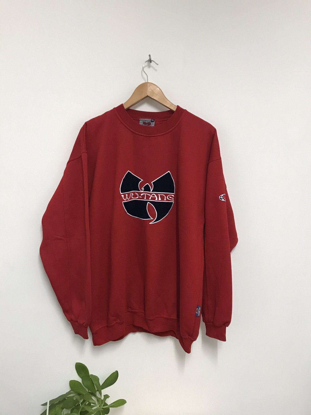 image of Vintage X Wu Tang Crewneck Sweatshirt in Red, Men's (Size 2XL)