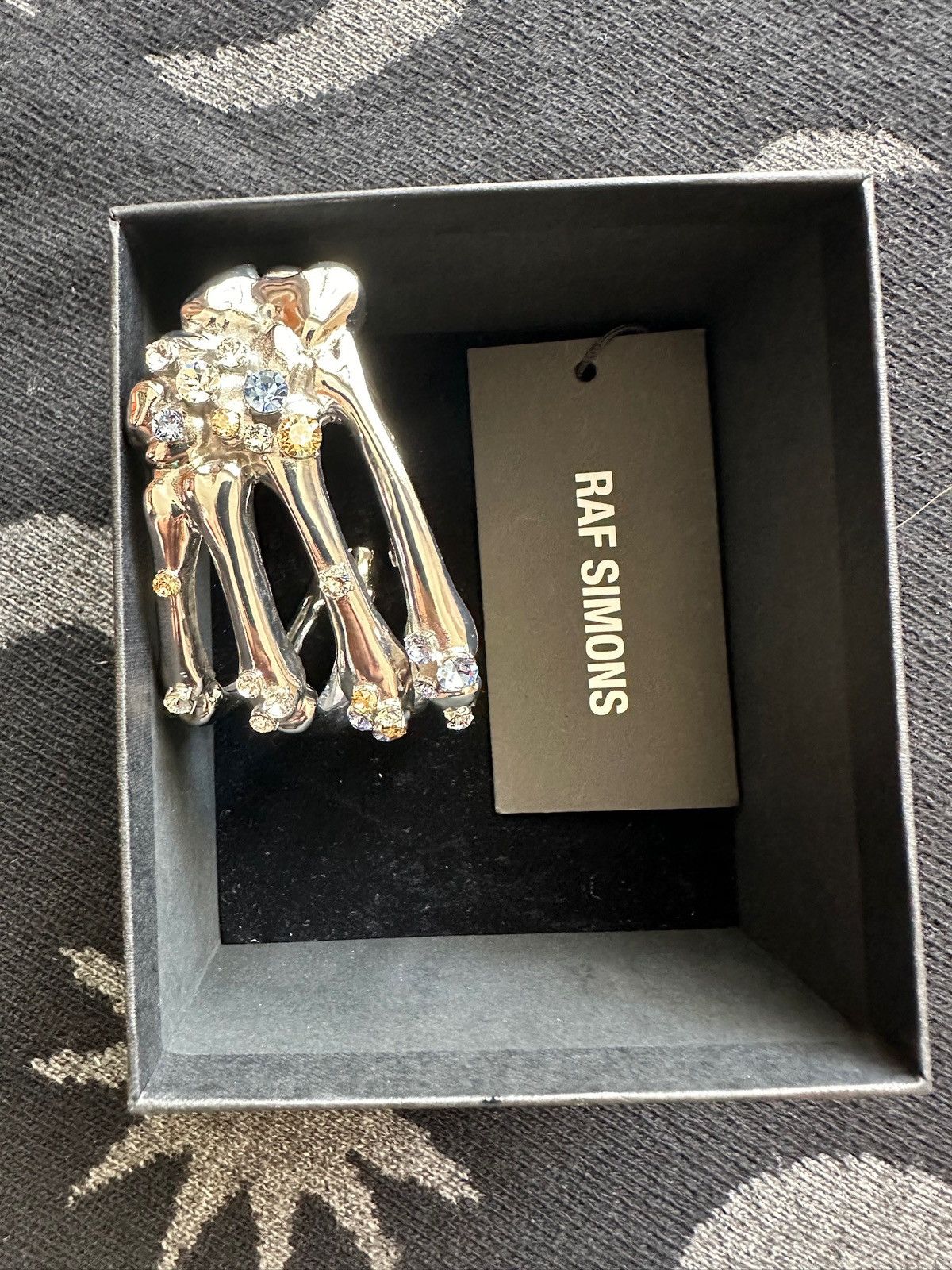 Raf Simons Raf Simon Skeleton hand cuff bracelet with diamond Size ONE SIZE - 2 Thumbnail