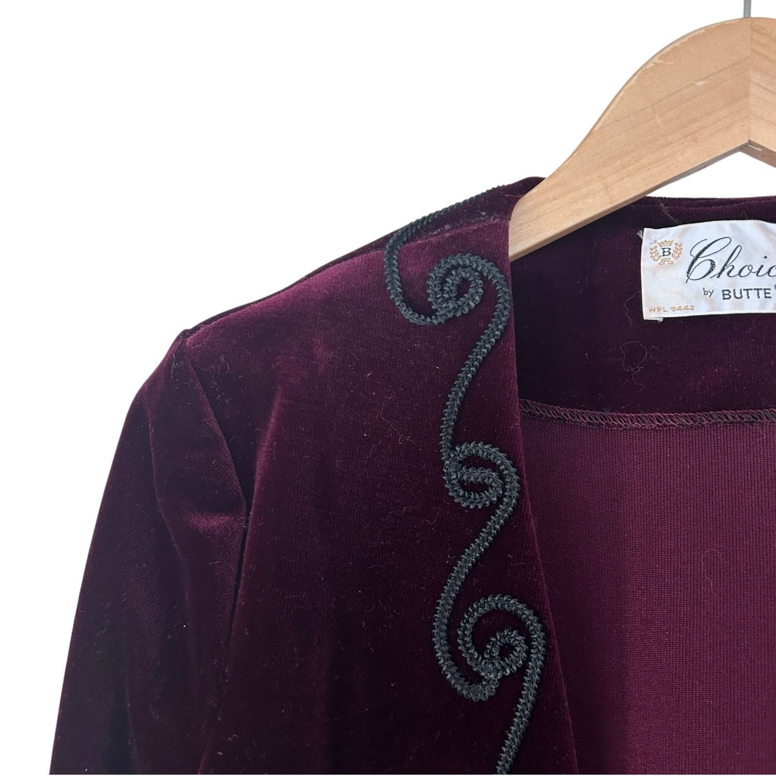 Vintage Vintage Choice by Butte Maroon Velvet Blazer Sz S Size S / US 4 / IT 40 - 2 Thumbnail