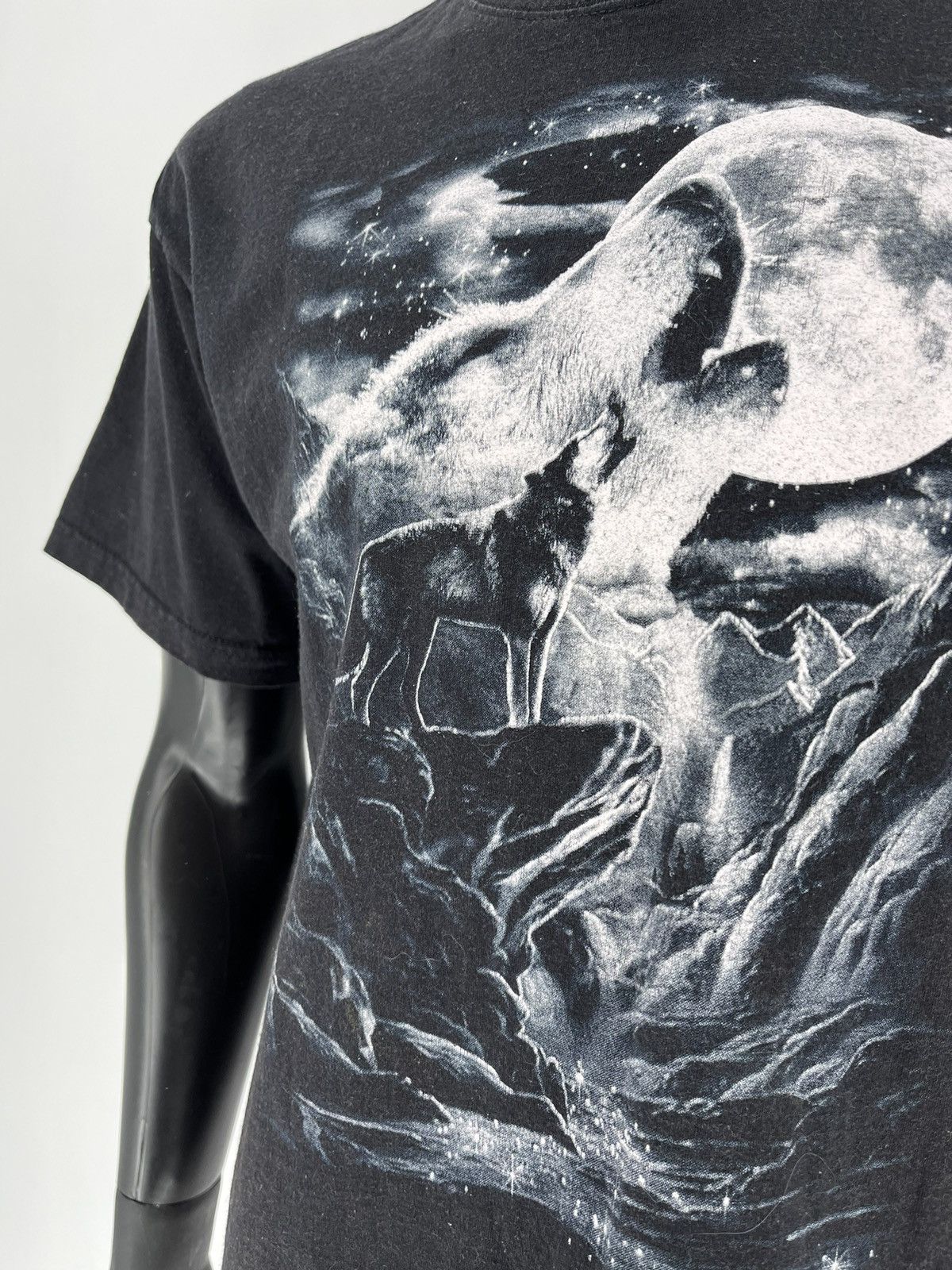 Other Vintage 90s Wolf Face Boxy Fit Tee Streetwear Style Size US L / EU 52-54 / 3 - 6 Thumbnail