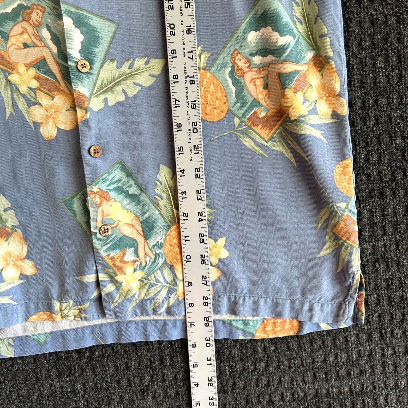 Tommy Bahama VINTAGE Tommy Bahama Silk Loop Collar Short Sleeve Button Down Hawaiian Shirt M Blue Size US M / EU 48-50 / 2 - 7 Thumbnail