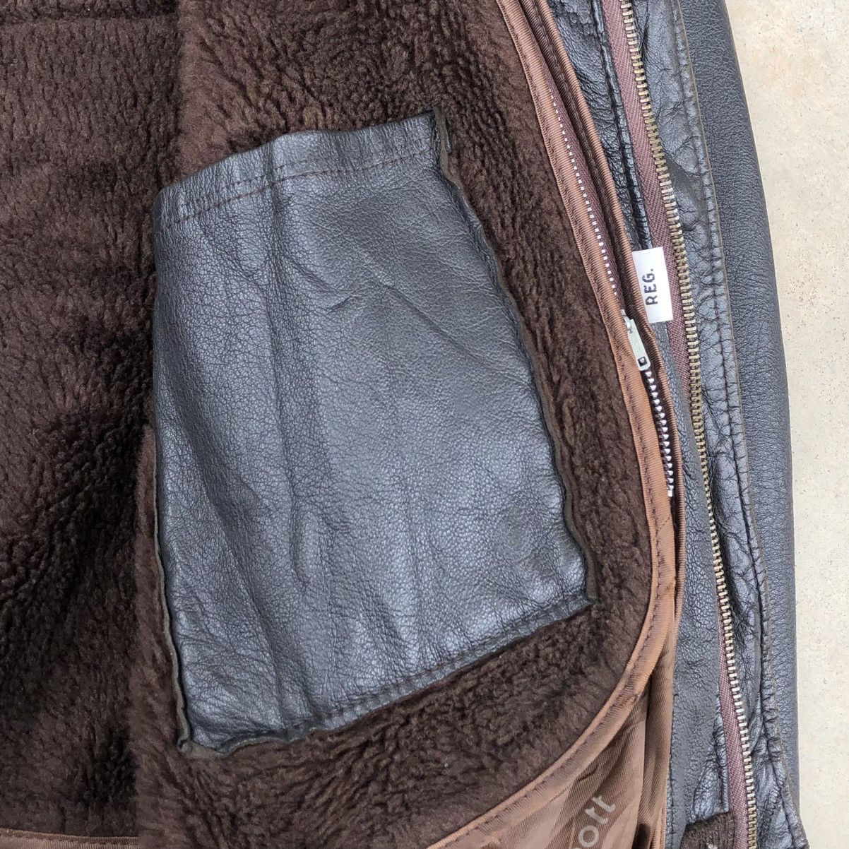 Schott VTG Schott Bros Leather Bomber flight Jacket Type 85 19-MS Size US M / EU 48-50 / 2 - 8 Thumbnail