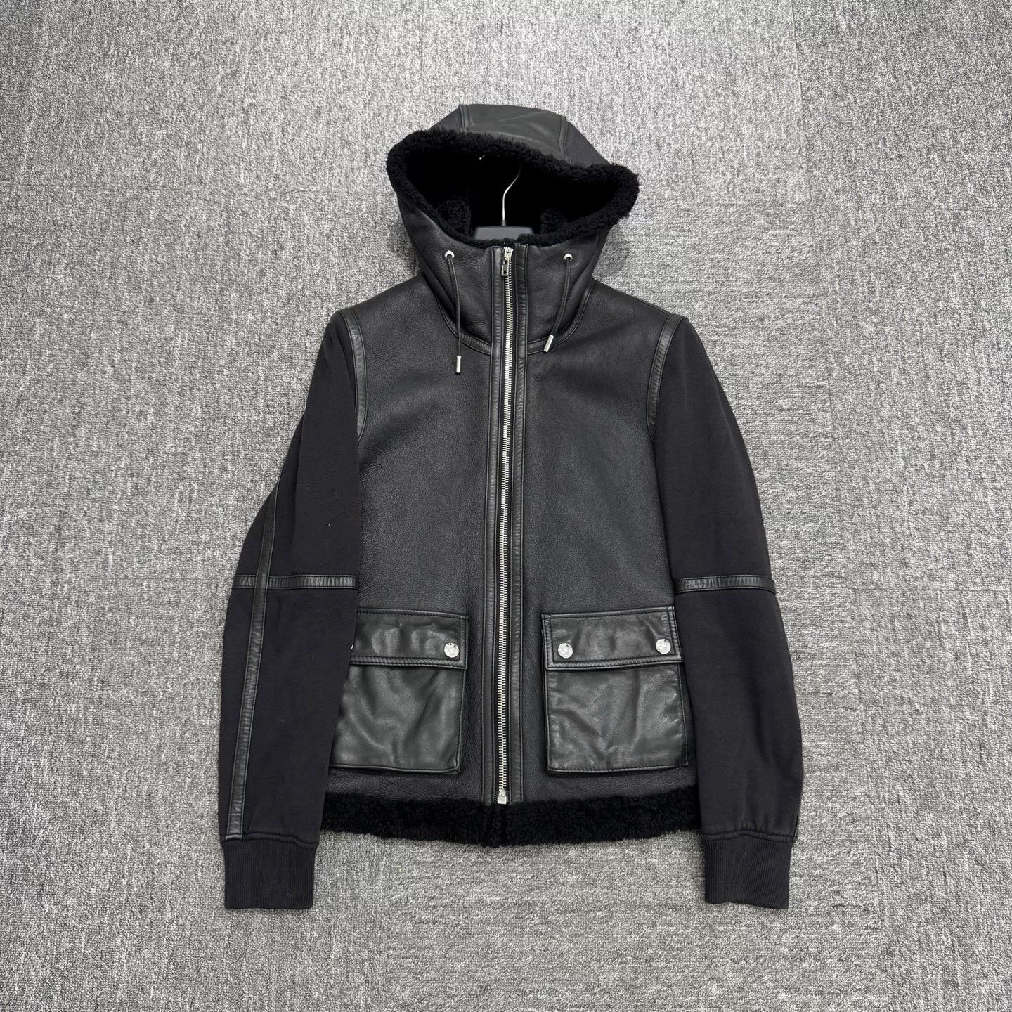 Givenchy Givenchy Hooded Jacket in Black Leather Size US S / EU 44-46 / 1 - 1 Thumbnail