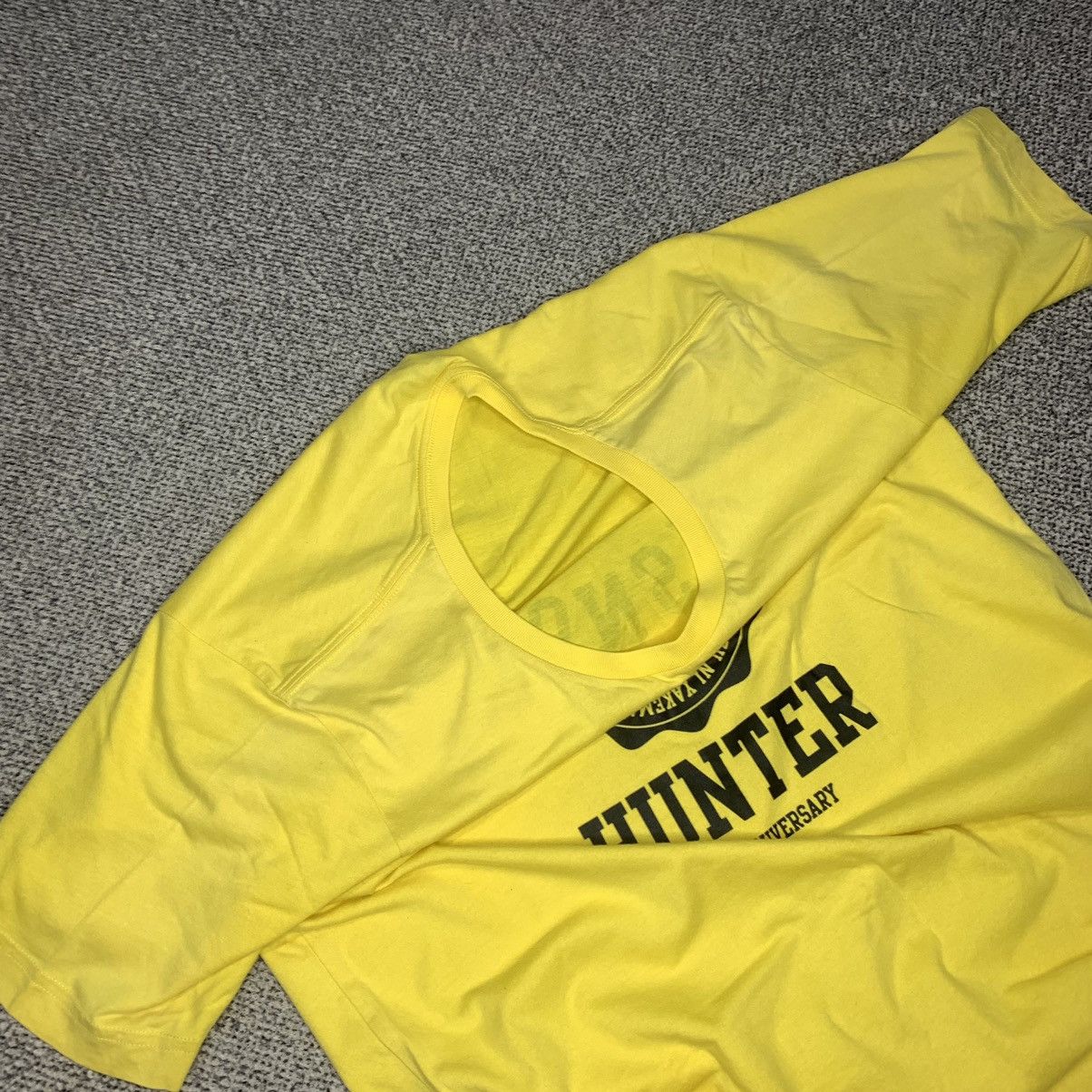Anime × Japanese Brand × Vintage Vintage Uniqlo X Monster Hunter Anime T-shirt Size US M / EU 48-50 / 2 - 9 Thumbnail