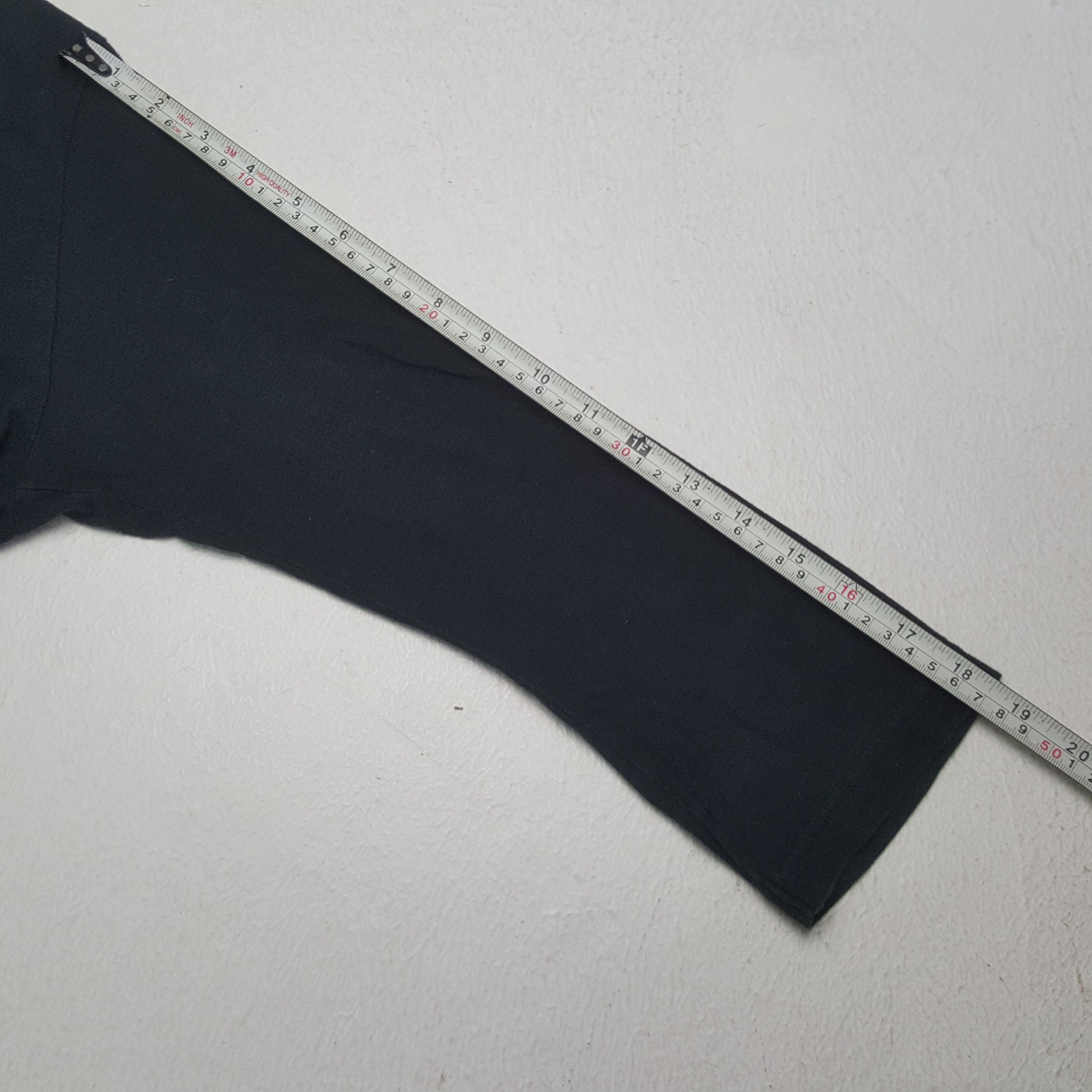 Undercover × Uniqlo UNIQLO UNDERCOVER Japanese Brand Tshirt C285N19 Size US S / EU 44-46 / 1 - 6 Thumbnail