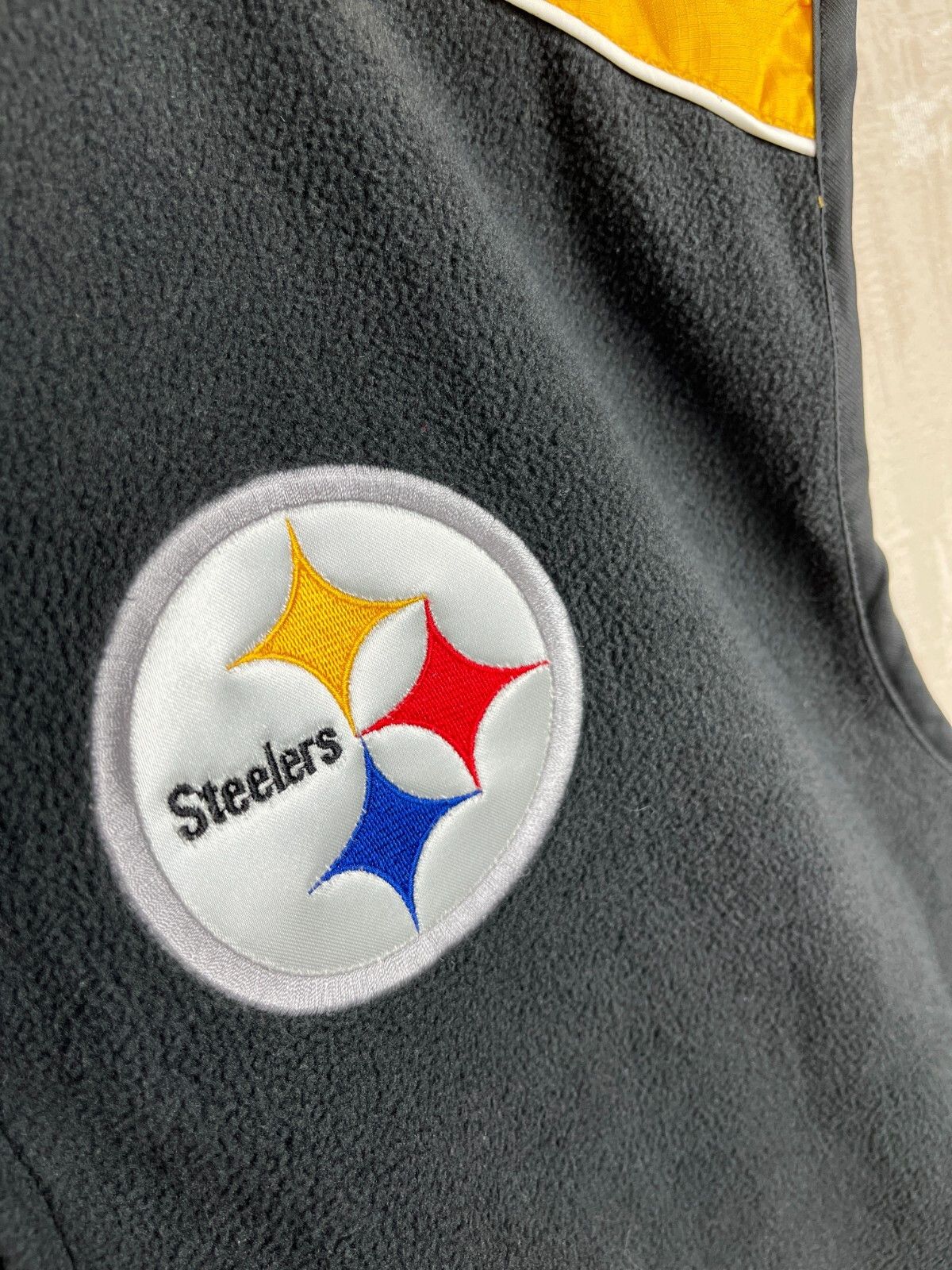 NFL Pittsburgh Steelers NFL Vintage Reversible Fleece Vest Size US XL / EU 56 / 4 - 5 Thumbnail
