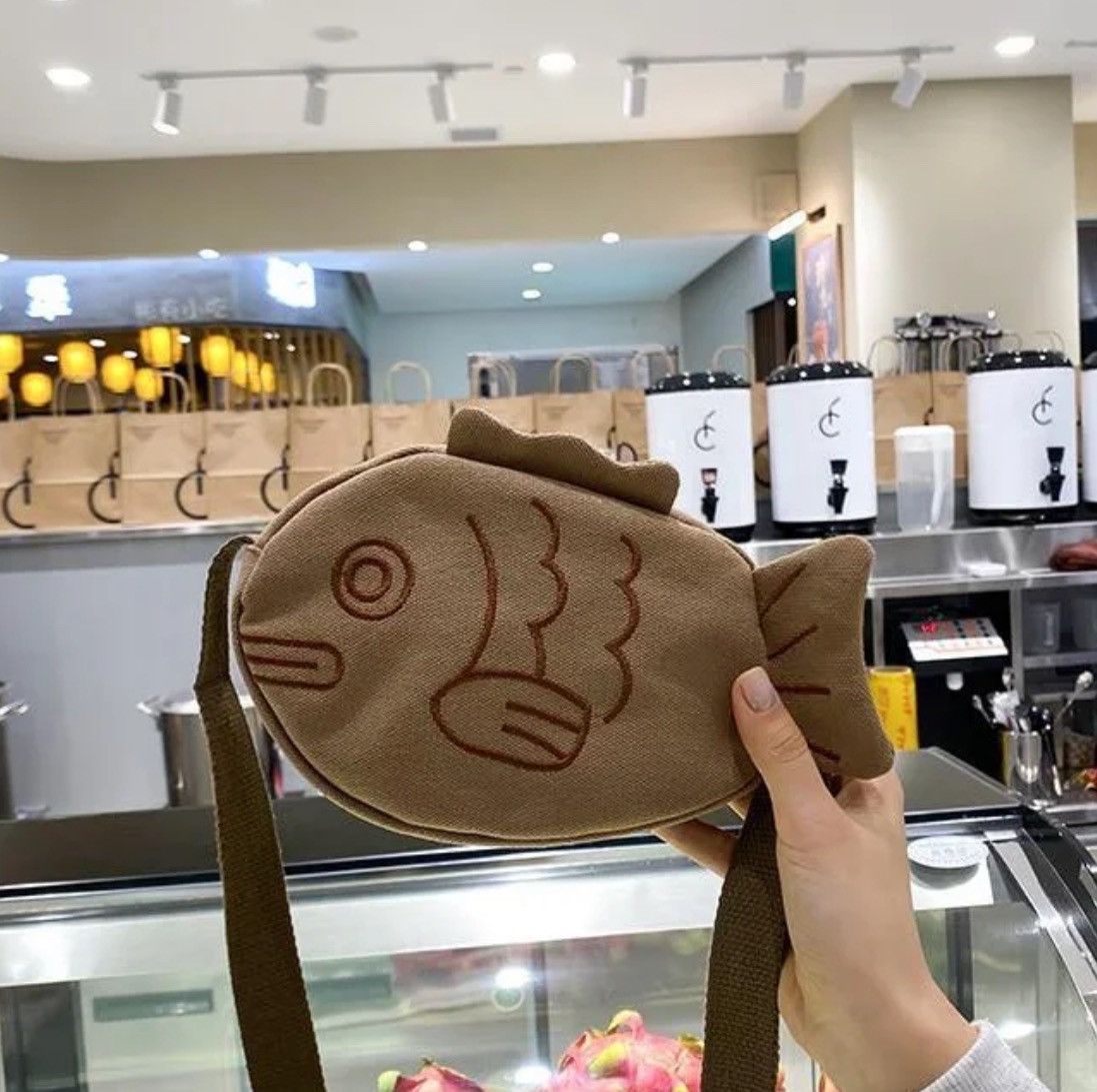Japanese Brand Cute Fish Canvas Messenger Bag Size ONE SIZE - 5 Thumbnail