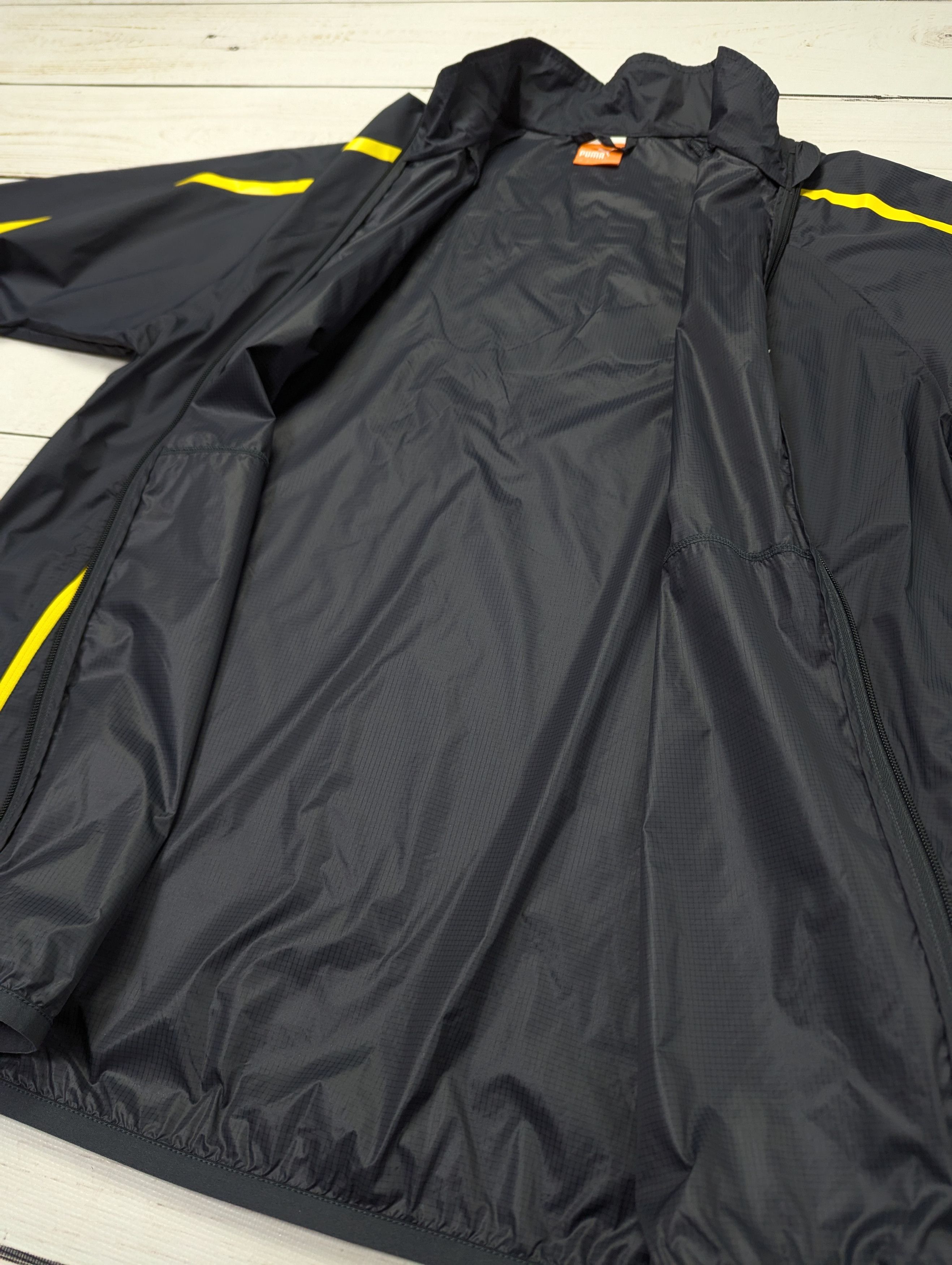 Puma Puma BVB Borussia Dortmund Windbreaker raincoat light jacket Size US M / EU 48-50 / 2 - 9 Thumbnail