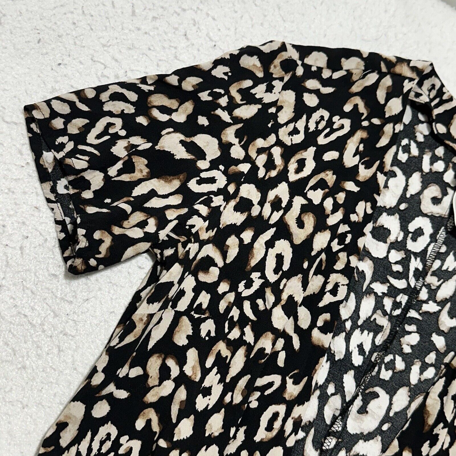 H&M H&M XS Black Begige Leopard Mini Wrap Dress Short Sleeve Size XS / US 0-2 / IT 36-38 - 7 Thumbnail