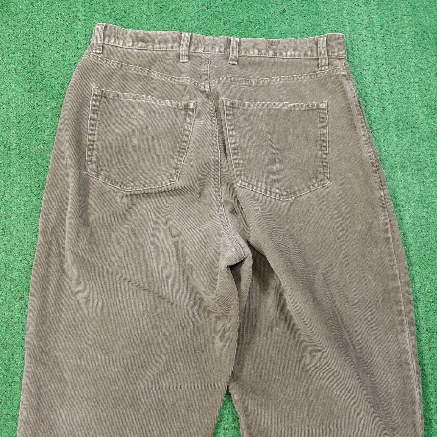 Eddie Bauer EDDIE BAUER Green Corduroy Chino Pants Womens Size 14 Regular Size 36" / US 14 / IT 50 - 5 Thumbnail