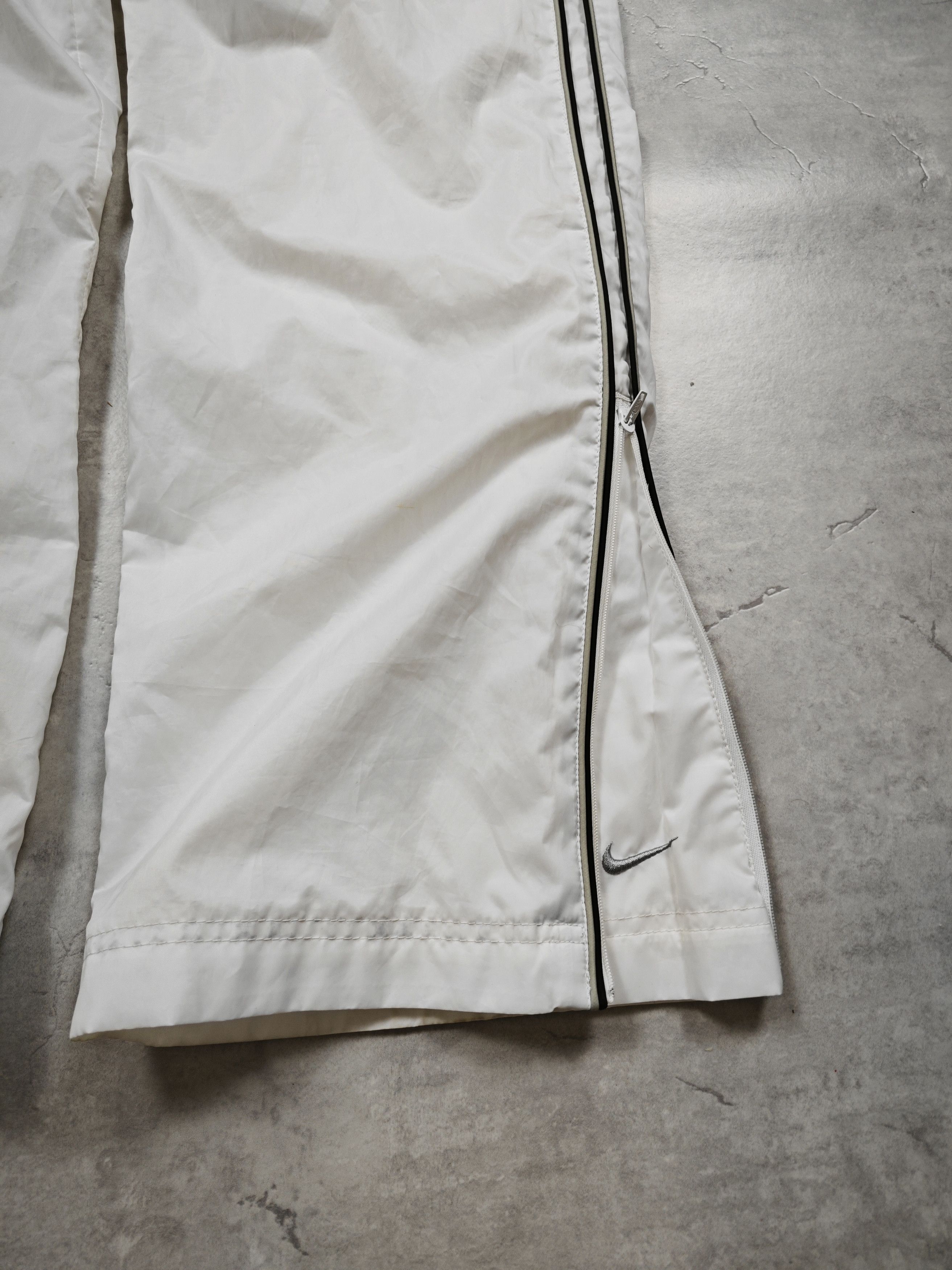 Nike Nike Vintage Track Pants Size US 34 / EU 50 - 2 Thumbnail