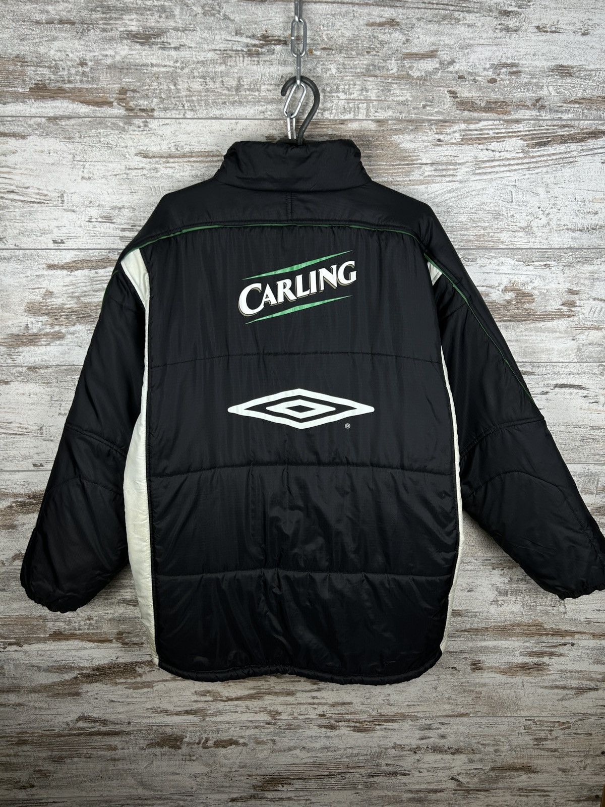 Umbro × Vintage Mens Vintage Umbro FC Celtic Puffer Down Jacket football y2k Size US L / EU 52-54 / 3 - 15 Thumbnail