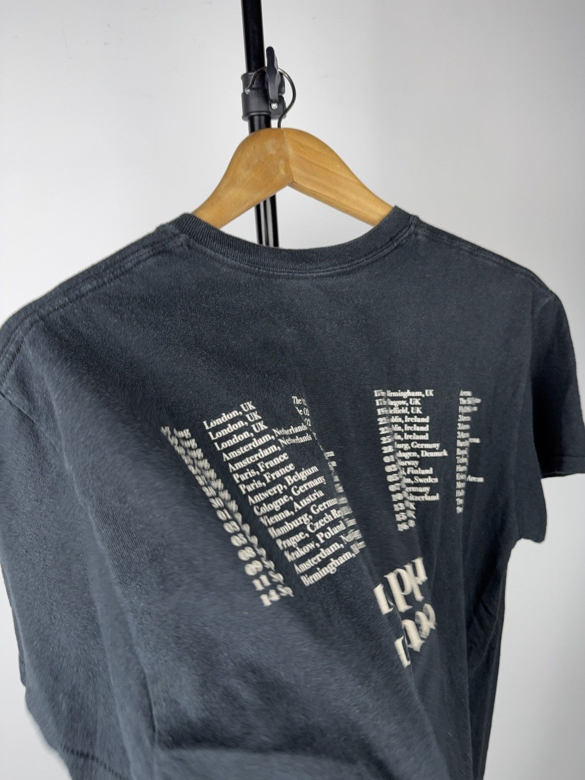 Band Tees Ariana Grande Sweetener World Tour 2019 T-Shirt M Size US M / EU 48-50 / 2 - 13 Thumbnail