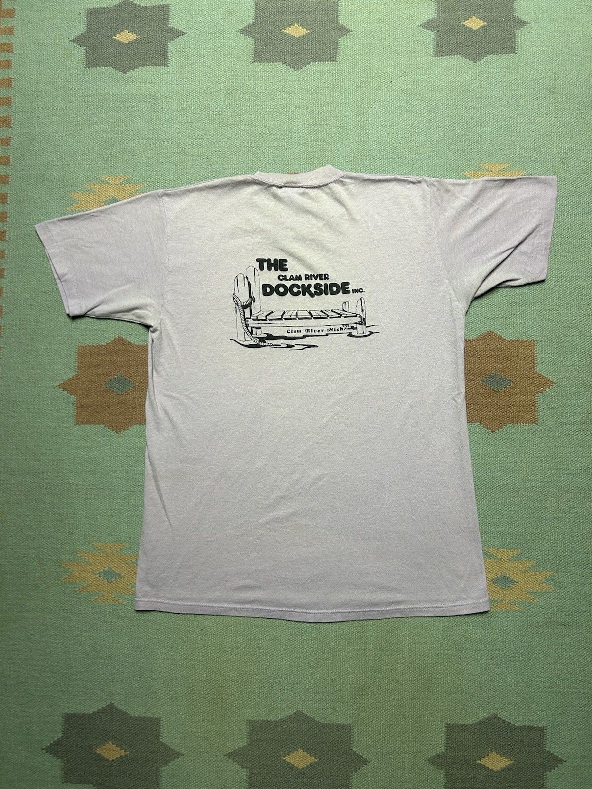Vintage VTG 80 t shirt the clam river dockside Michigan restaurant L Size US L / EU 52-54 / 3 - 1 Thumbnail