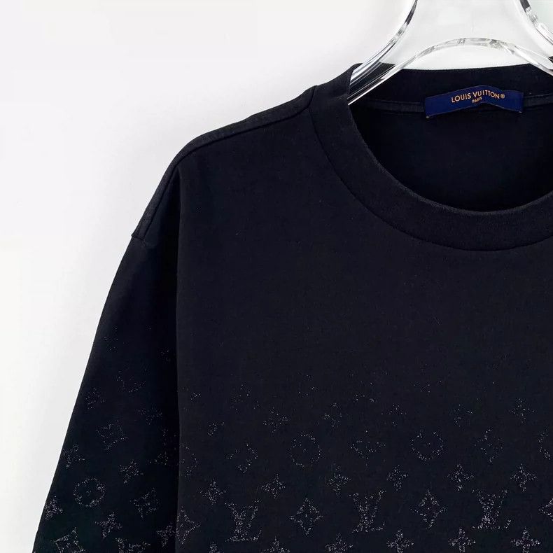 Louis Vuitton Louis Vuitton 23 color-block logo full print cotton crewne Size US L / EU 52-54 / 3 - 3 Thumbnail