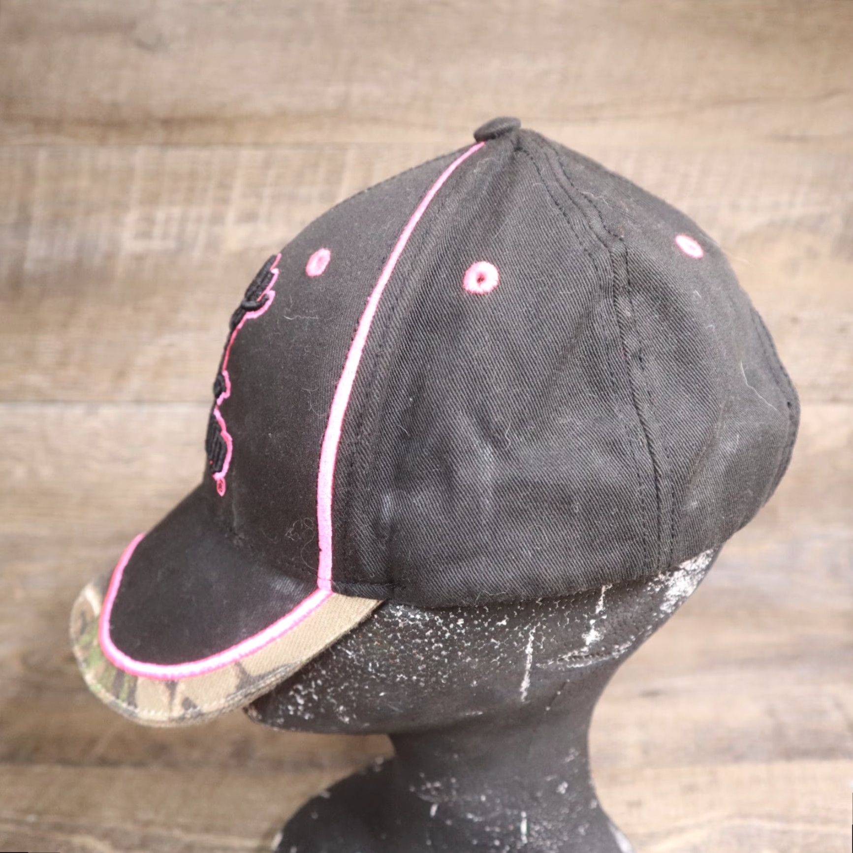 Pinko Bucked Up Camo Pink Baseball Cap Hat Hunting Deer Adult Adjustable Hat Woman Multicolor Hunting Deer Women Adjustable Cap Size ONE SIZE - 4 Thumbnail