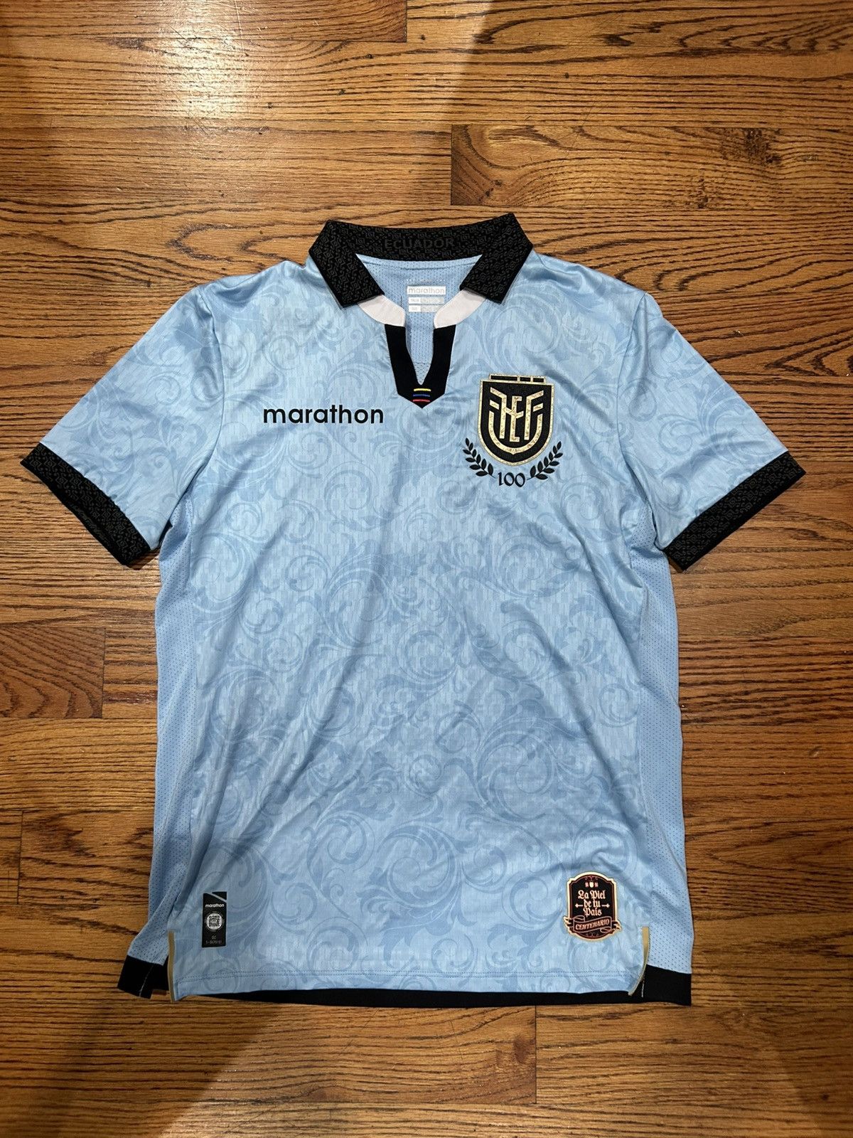 Other Ecuador 100 yr jersey Size US S / EU 44-46 / 1 - 1 Thumbnail