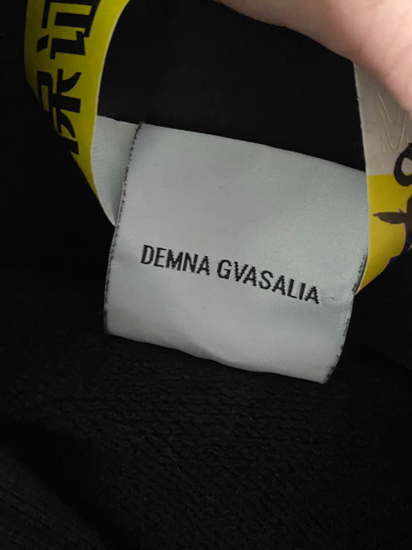 Vetements Vetements 18SS Blood Drop Sanskrit heavyweight hoodie Size US M / EU 48-50 / 2 - 5 Thumbnail