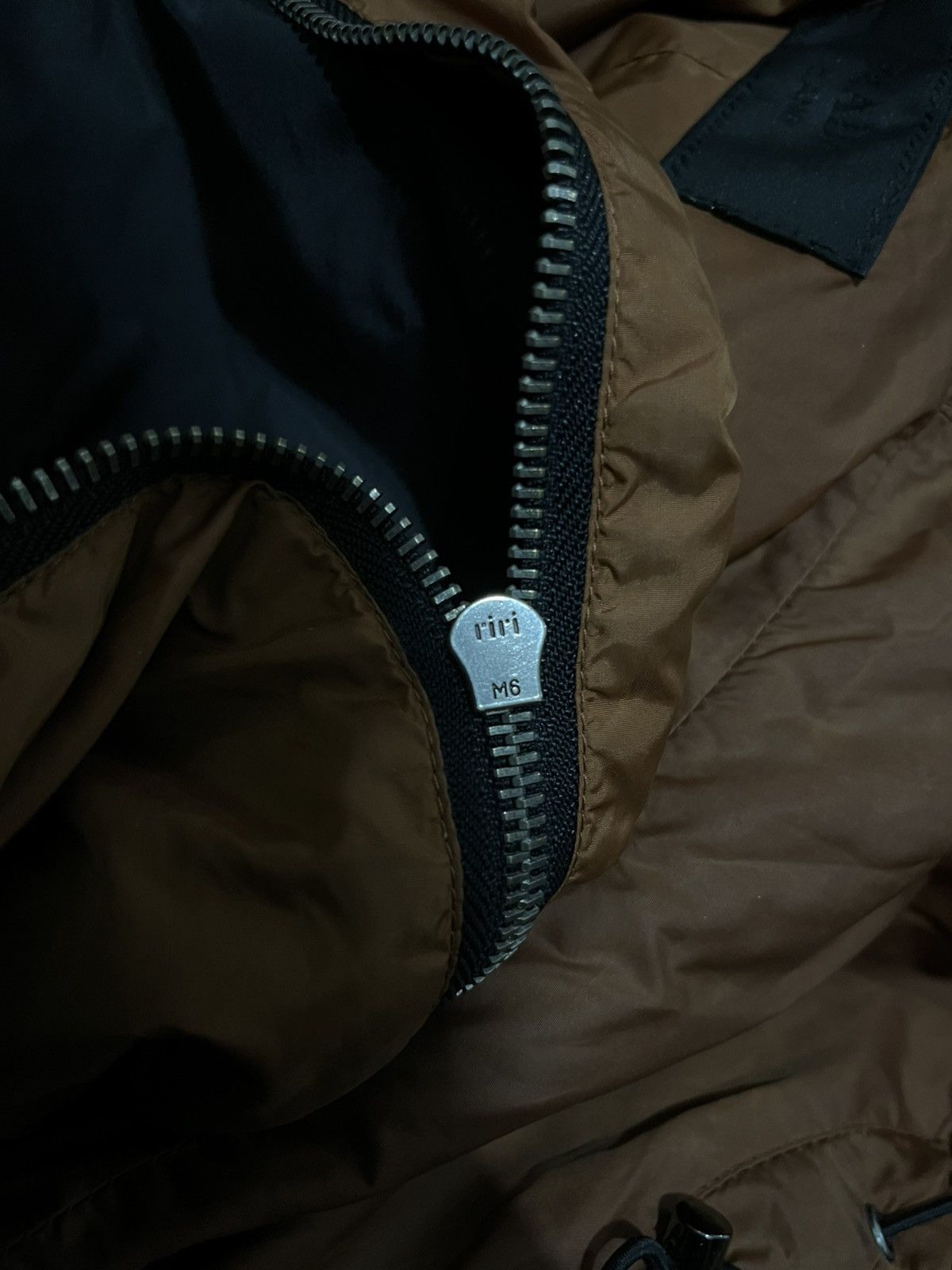 Prada Prada vintage nylon jacket Size US S / EU 44-46 / 1 - 5 Thumbnail