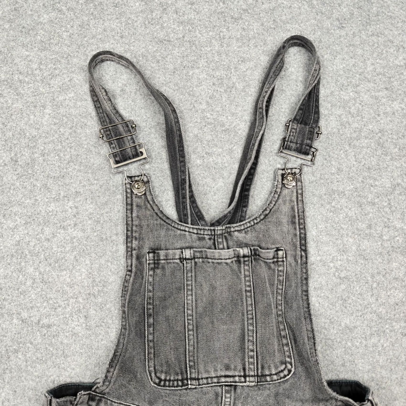 Vintage We The Free Shortalls Overalls Womens 25 Gray Denim Frayed Adjustable Straps Size 42" / US 20 - 3 Thumbnail