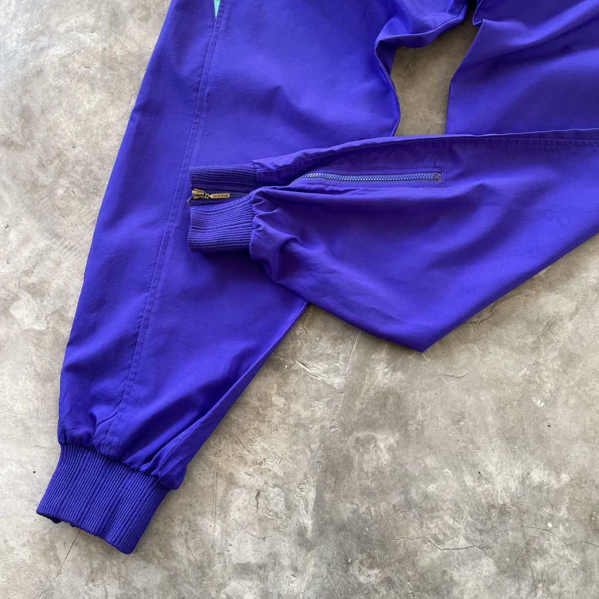 Adidas × Vintage 🔴 Vintage 80’s Adidas Sweatpant 🔴 Size US 29 - 5 Thumbnail
