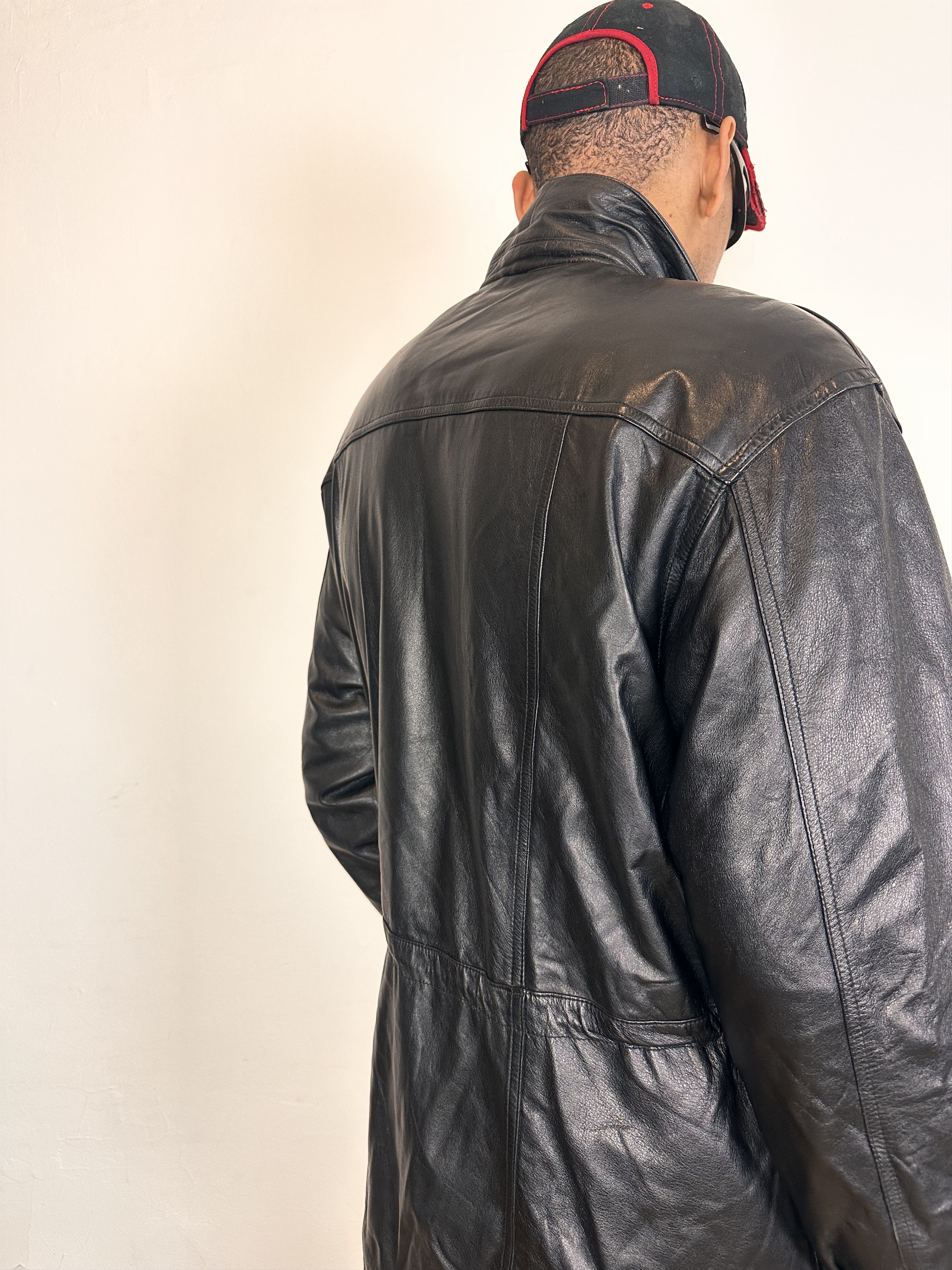 Other Vintage Global Identity Black Leather Jacket - Medium Size US M / EU 48-50 / 2 - 6 Thumbnail