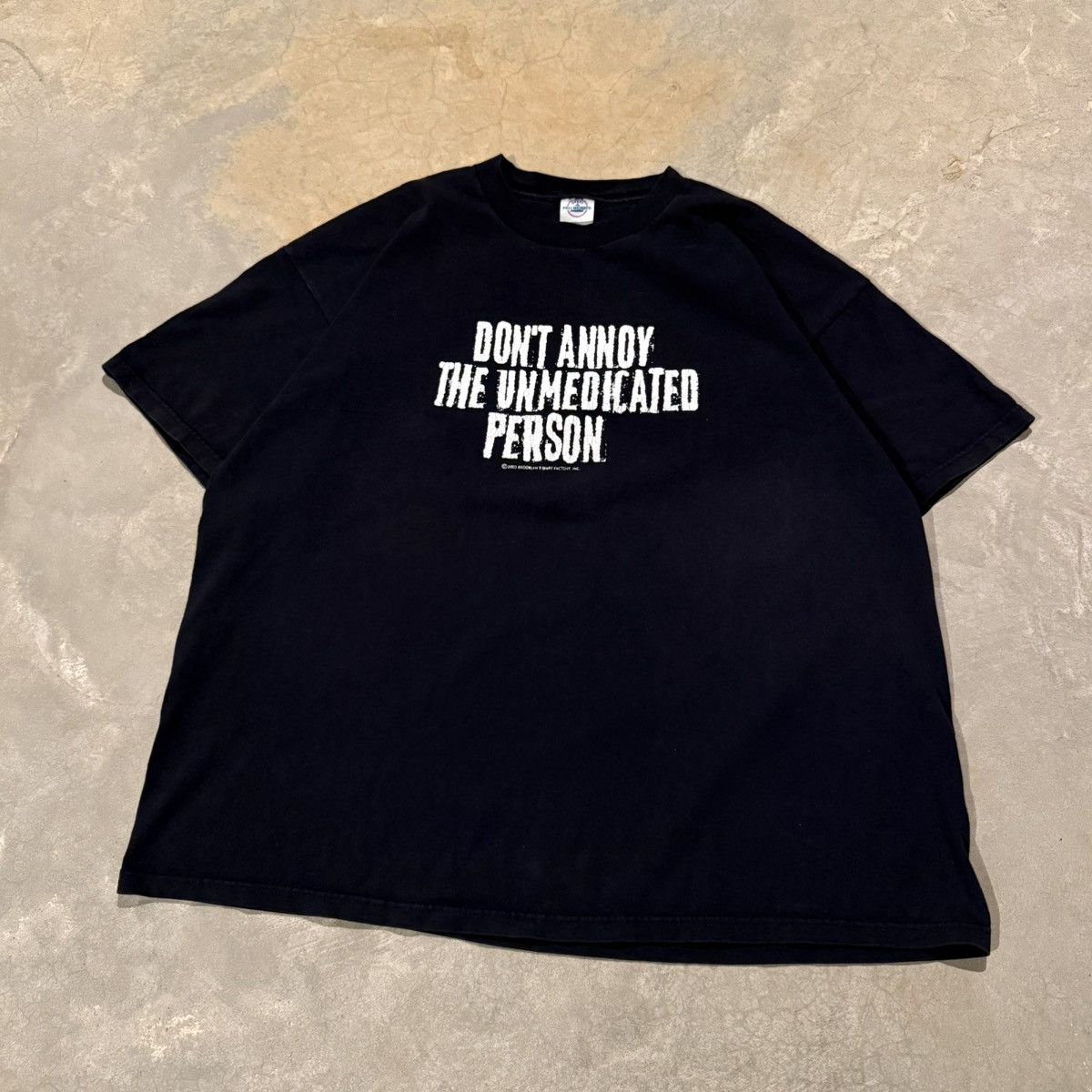 Vintage Vtg 2000s Faded Don’t Annoy The Unmedicated Person Tee ERD Size US XXL / EU 58 / 5 - 2 Thumbnail