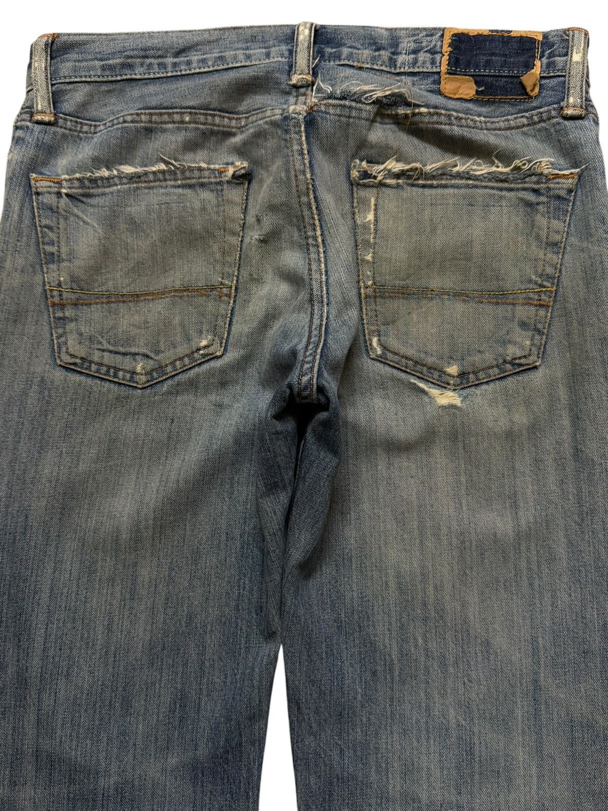Abercrombie & Fitch Vintage 90s Abercrombie & Fitch Faded Distress Straight Leg Size US 32 / EU 48 - 4 Thumbnail