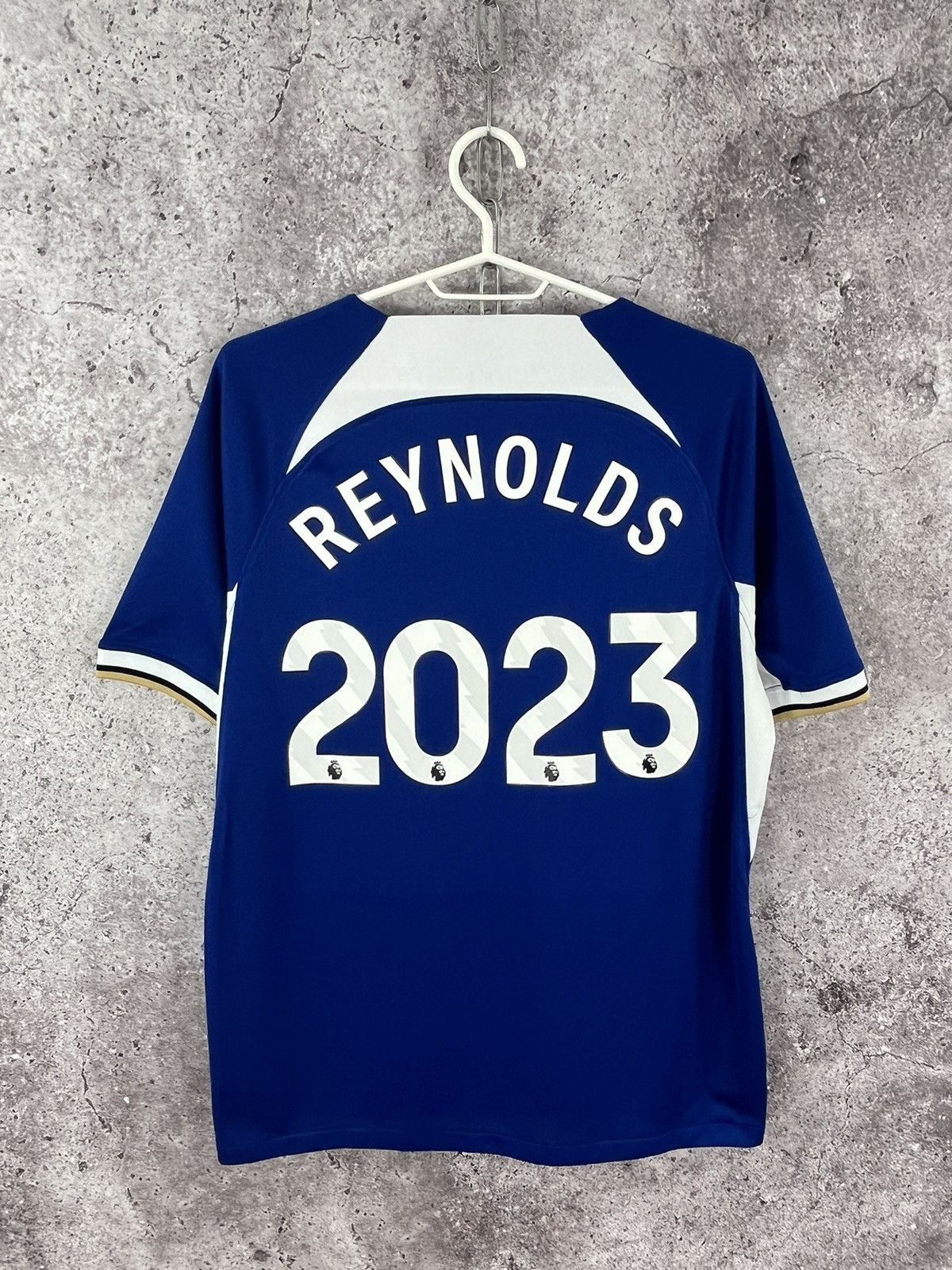 Chelsea Soccer Chelsea Soccer Team 2023 Print Logo 2023/24 Home Jersey Sz M Size US M / EU 48-50 / 2 - 2 Thumbnail