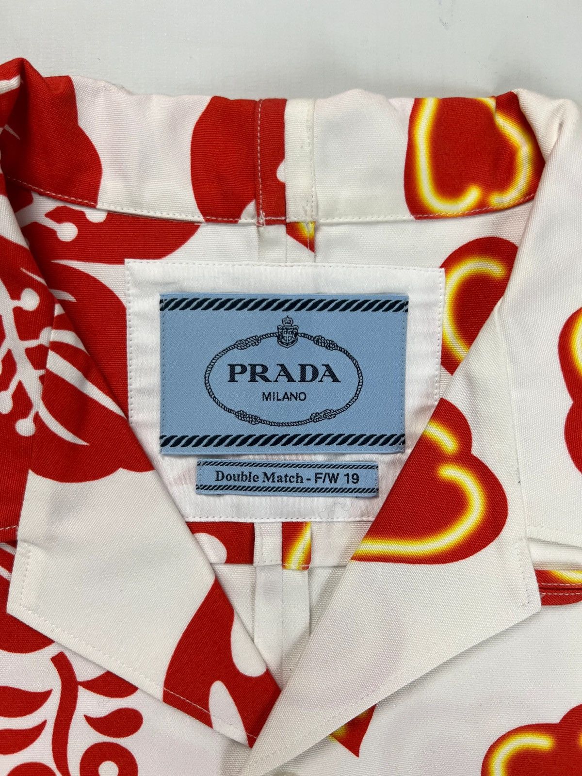 Prada PRADA DOUBLE MATCH SPLIT BOWLING SHIRT HEARTS & FLOWERS SZ:L Size US L / EU 52-54 / 3 - 4 Thumbnail