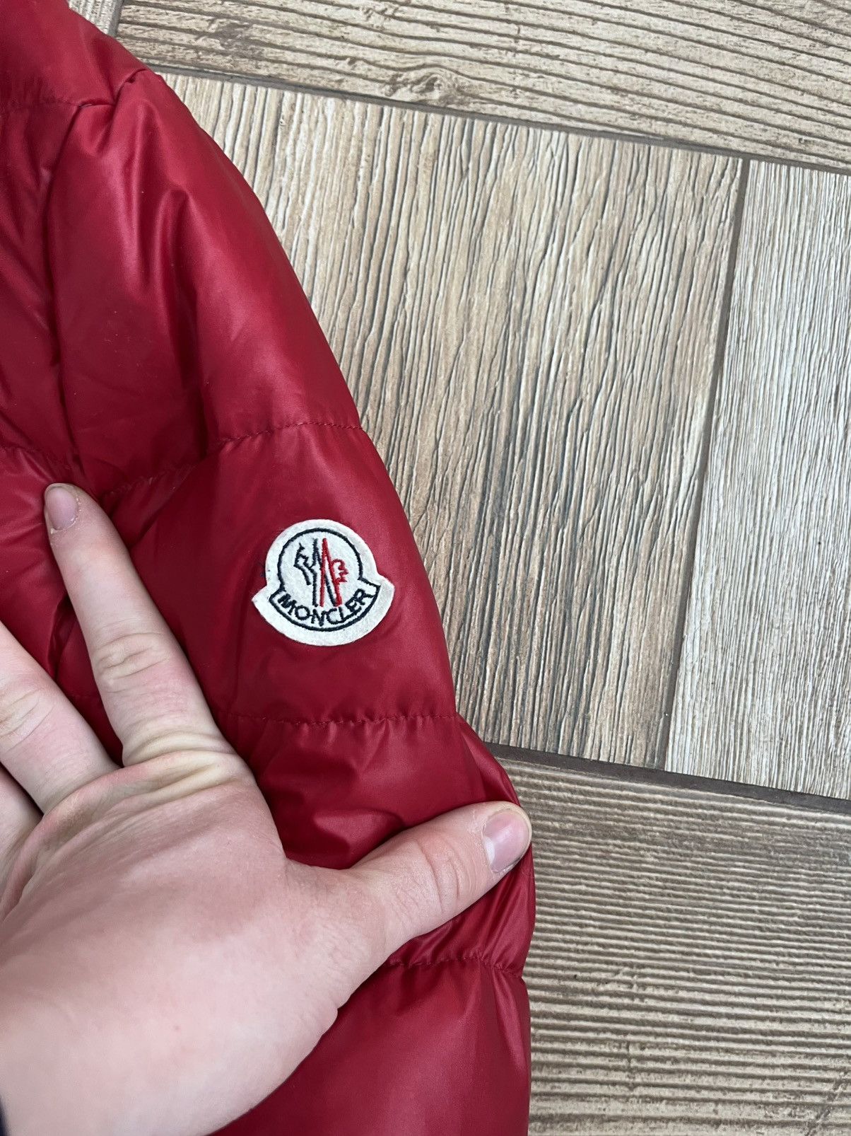 Moncler Moncler Red Down Jacket / Puffer Jacket Size M / US 6-8 / IT 42-44 - 4 Thumbnail