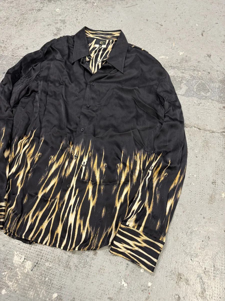 Just Cavalli 2000s Cavalli Black Silk Guava Fire Shirt Size US L / EU 52-54 / 3 - 8 Thumbnail