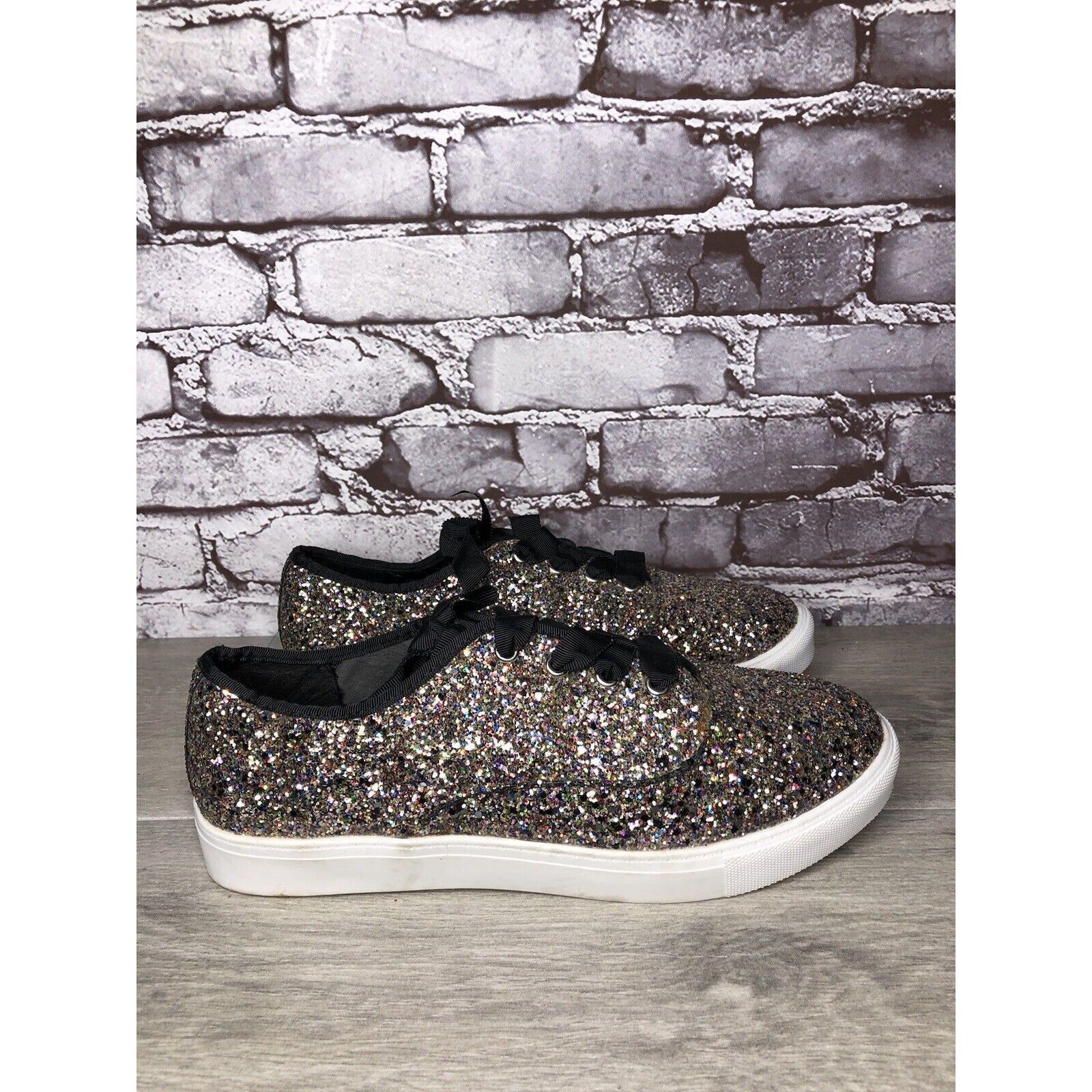 Other Torrid Colorful Glitter Lace Up Low Top Sneakers Shoes Women Size US 10 / IT 40 - 12 Thumbnail